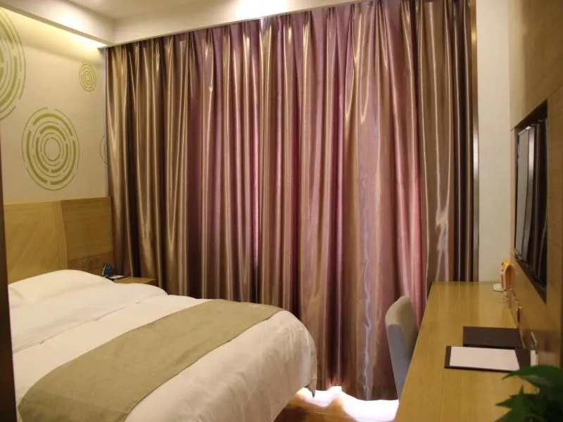 Bed in GreenTree Inn Lu'an Jin'an District North Bus Station Express Hotel