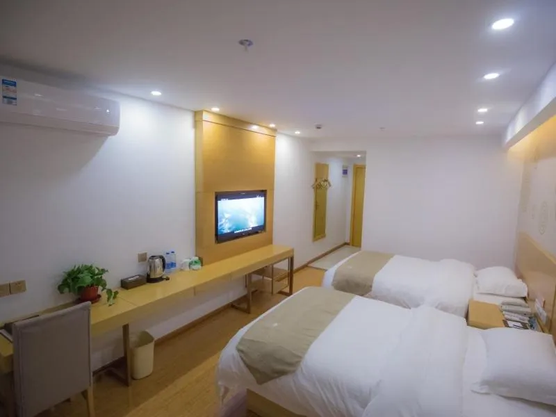 Bed in GreenTree Inn Hefei Feixi County South Jinzhai Road Jinyun International Business Hotel