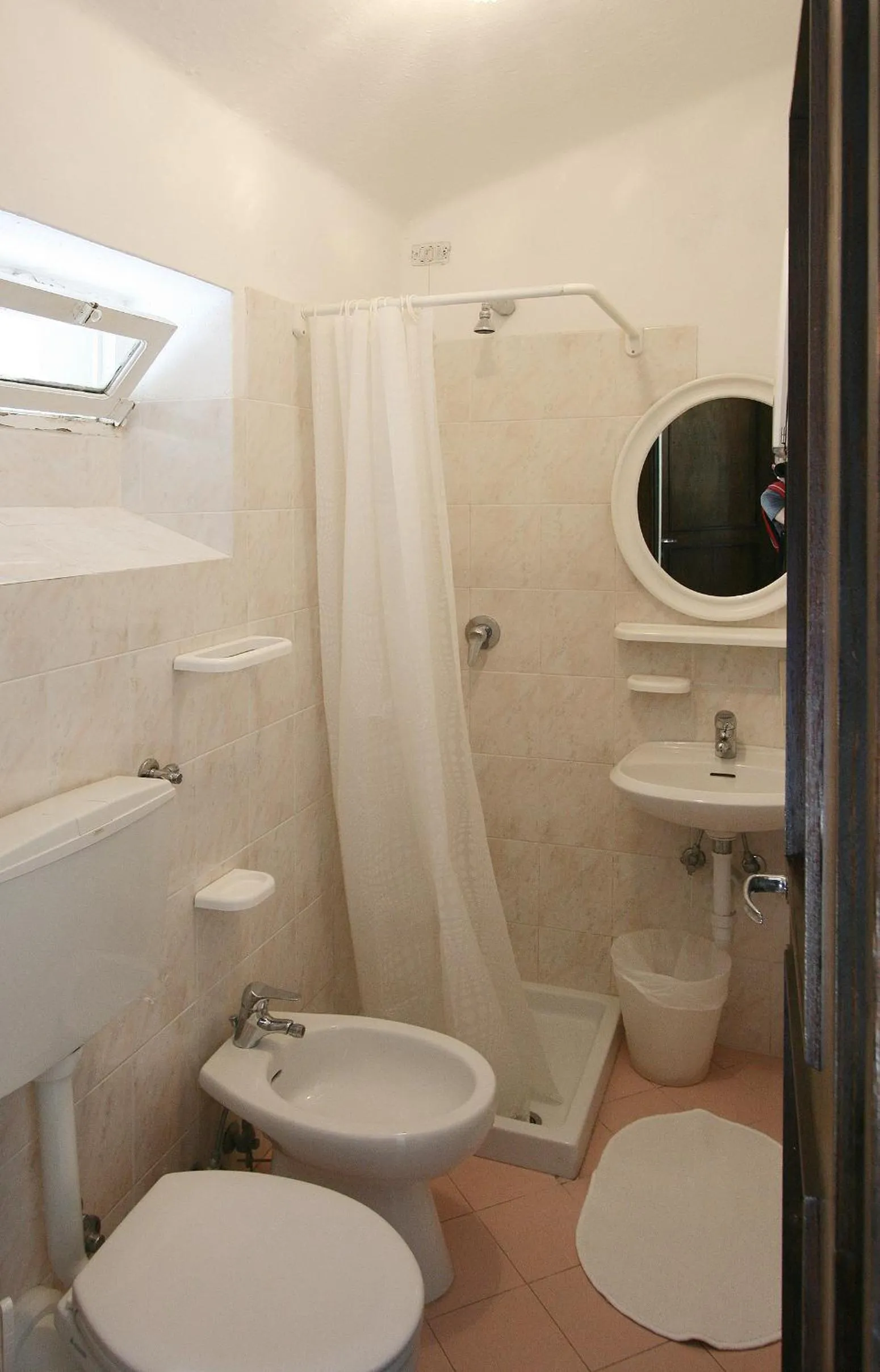 Bathroom in Santuario NS Soviore Cinque Terre