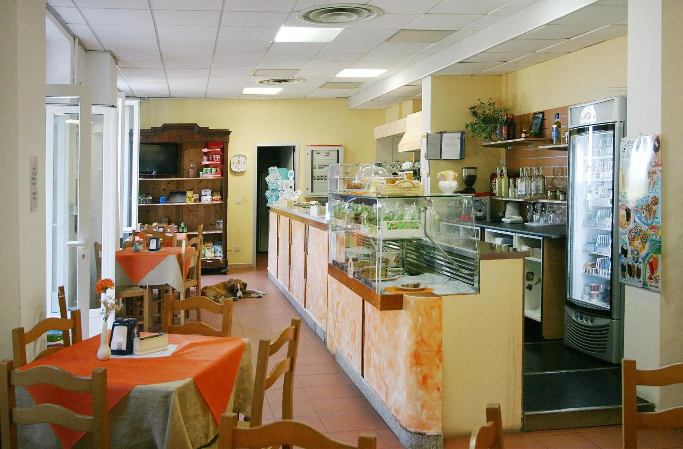 Lounge or bar in Santuario NS Soviore Cinque Terre