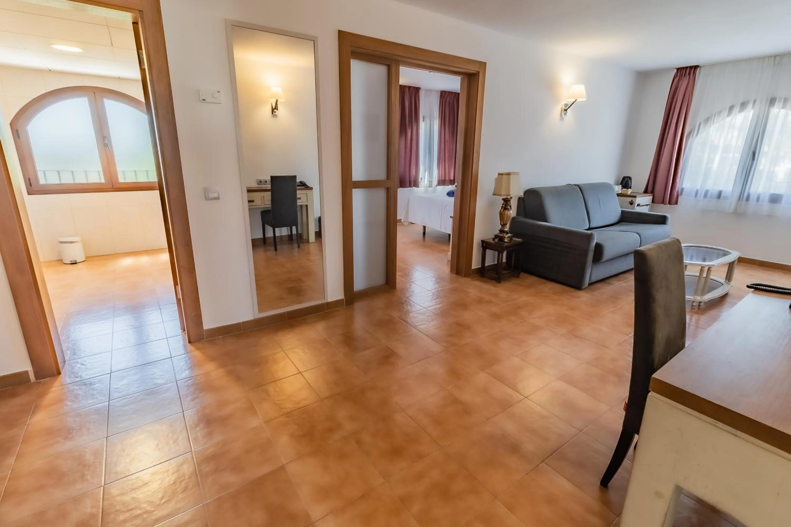 Bedroom, Bed in Paloma Blanca Boutique Hotel