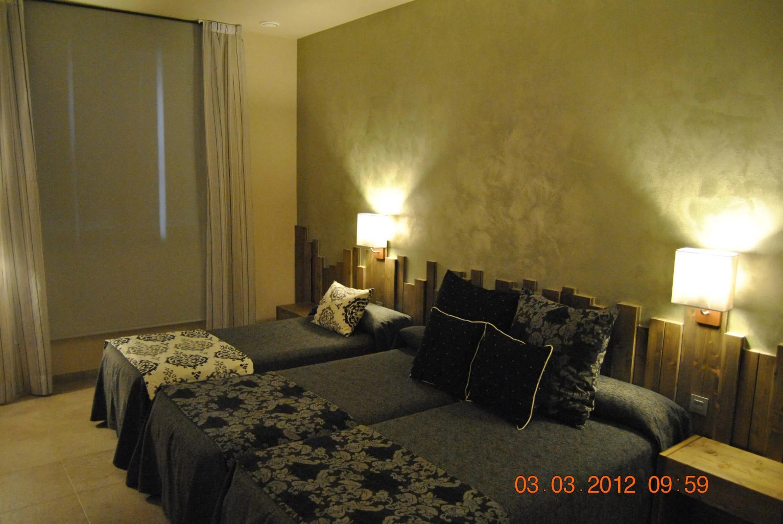 Photo of the whole room, Bed in Santa Bárbara