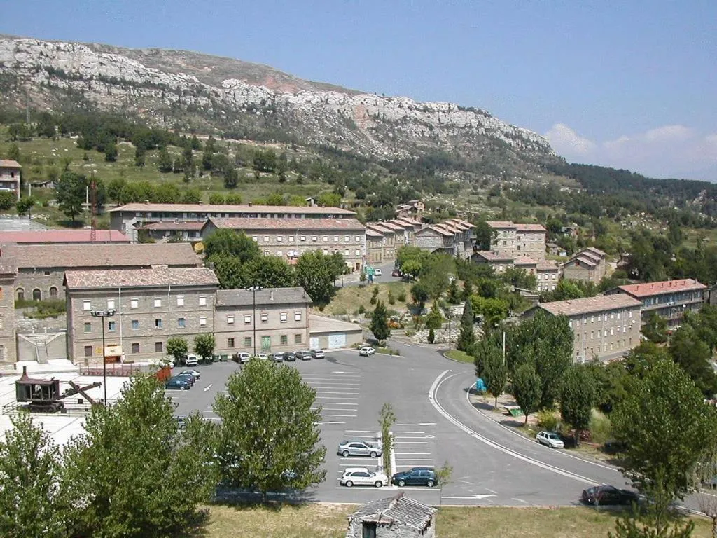 Area and facilities in Santa Bárbara