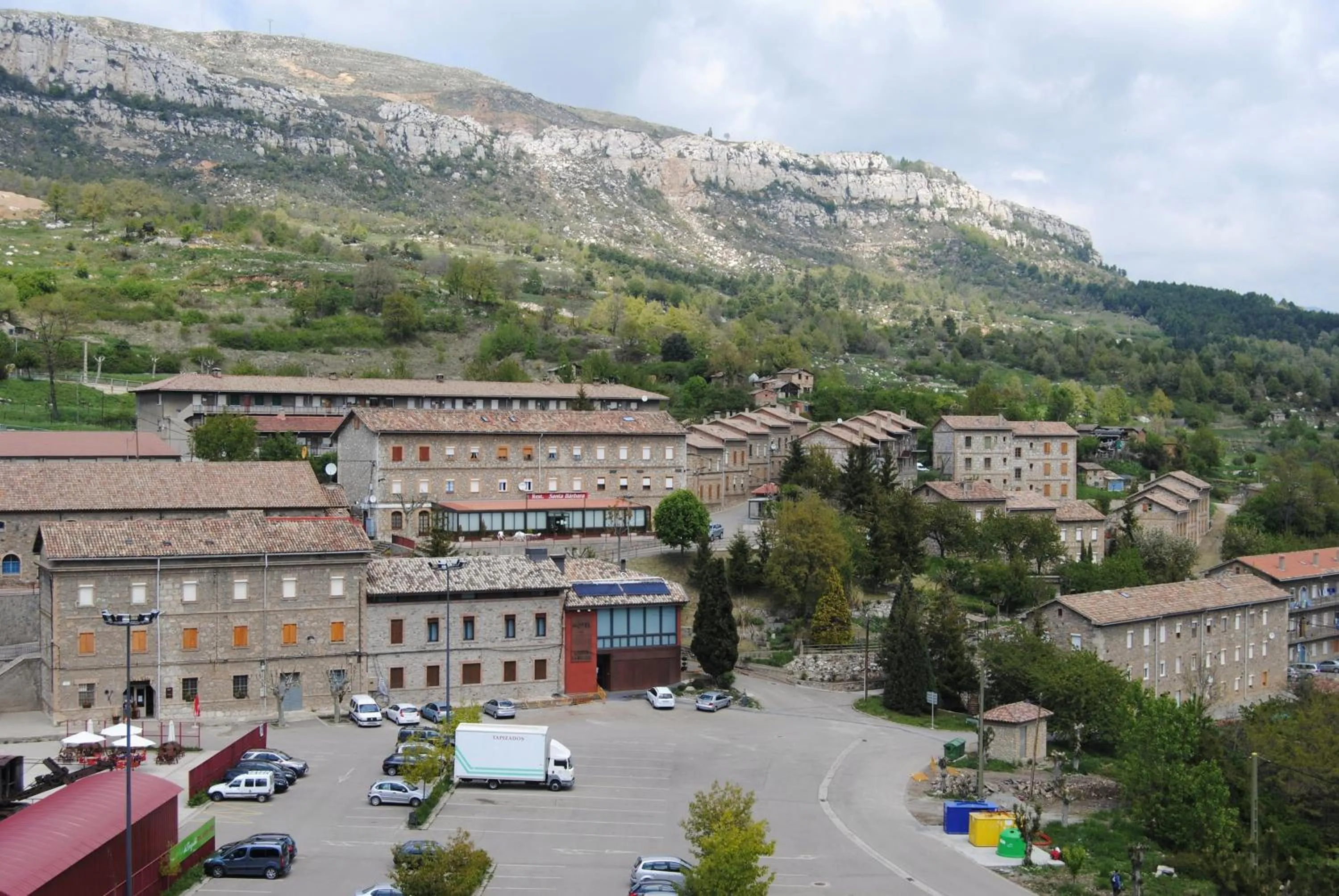 Area and facilities in Santa Bárbara