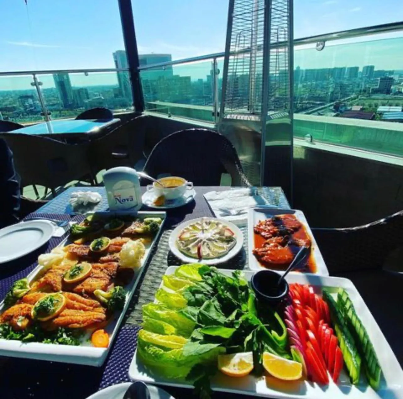 Lunch in Nova Sky Hotel