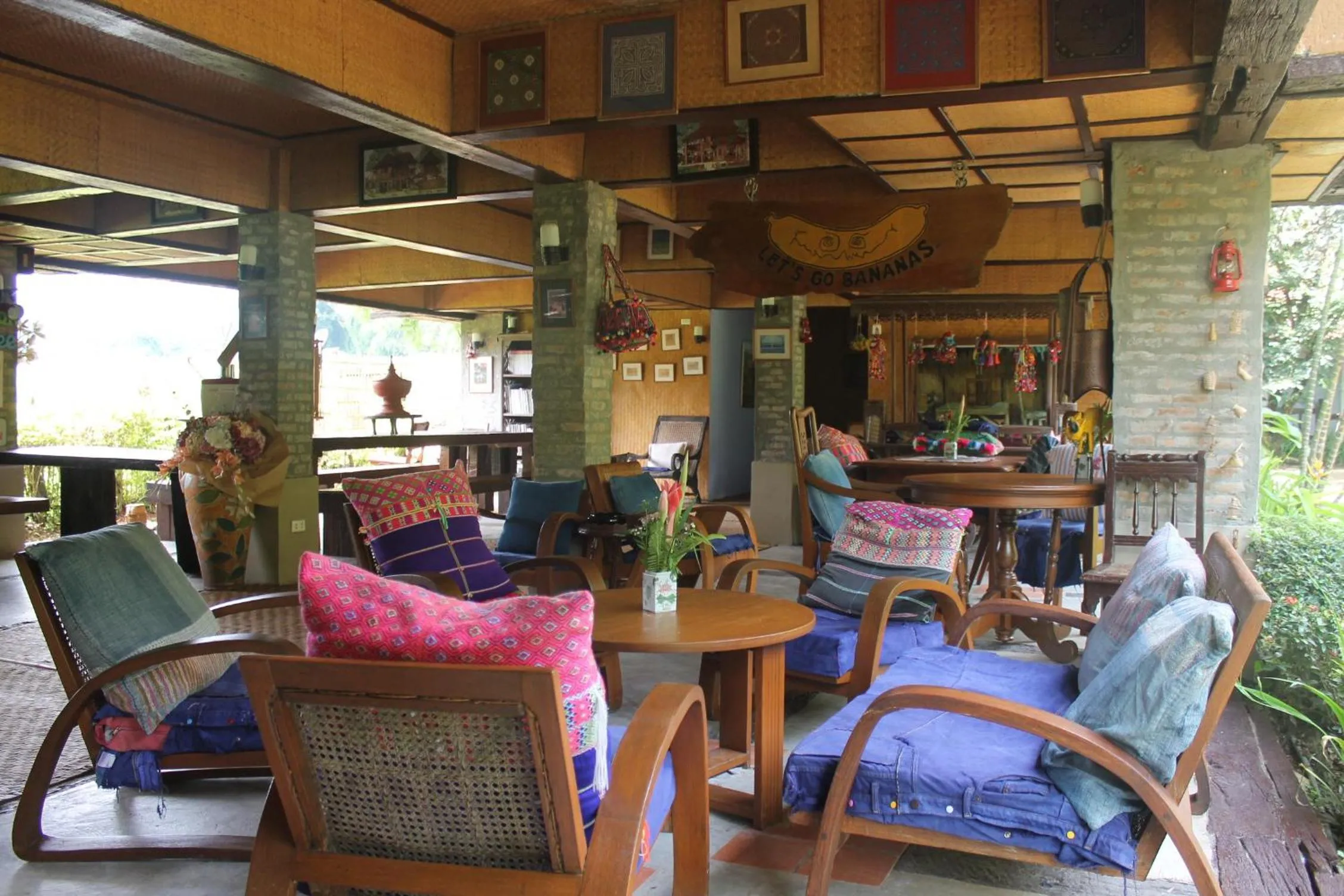 Restaurant/places to eat in Bulunburi Resort