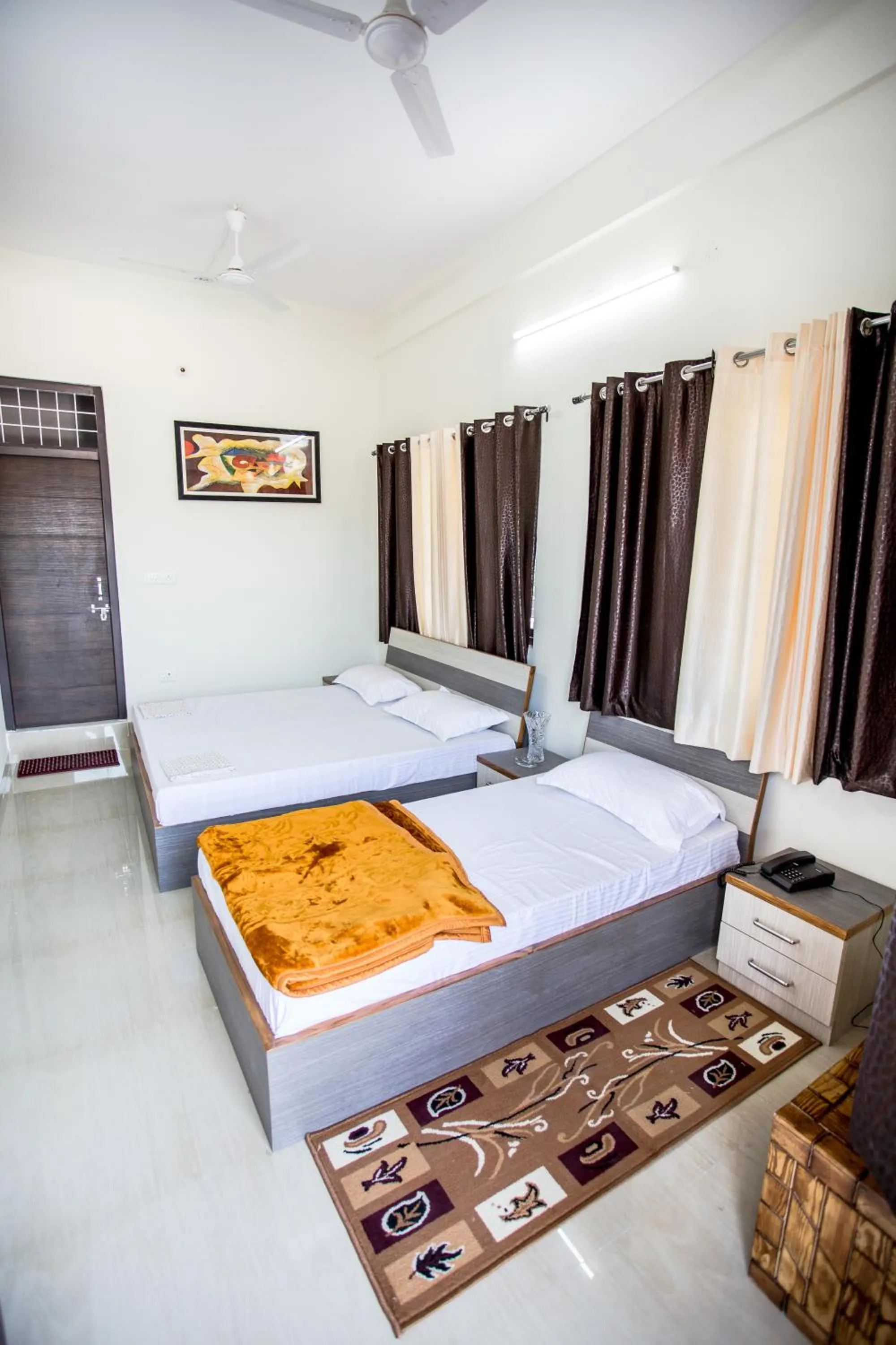 Bed in Hotel Shiv Kripa