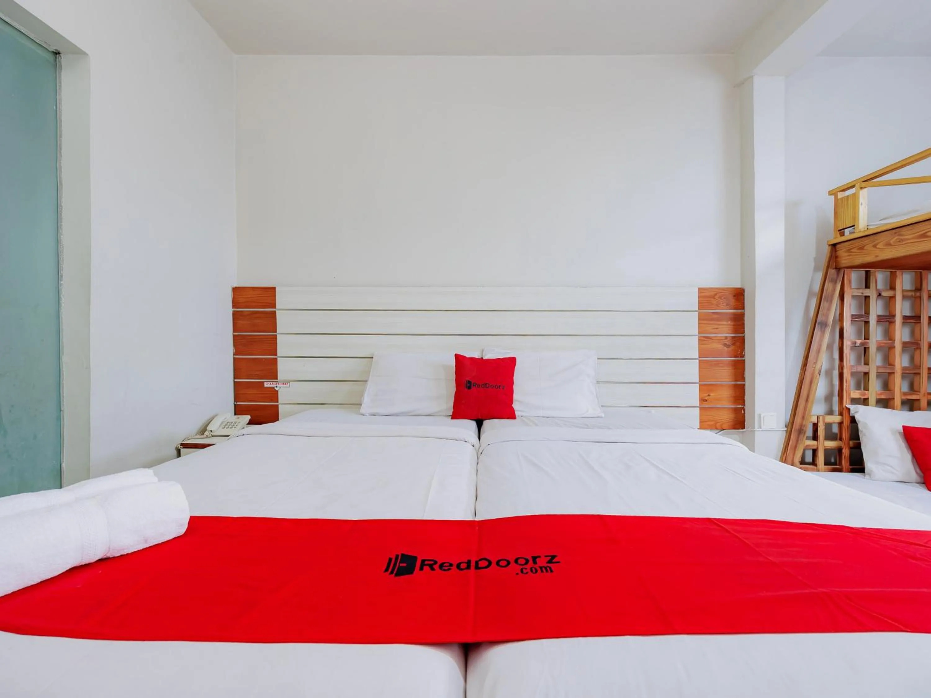 Bedroom, Bed in RedDoorz Plus near Asia Afrika 3