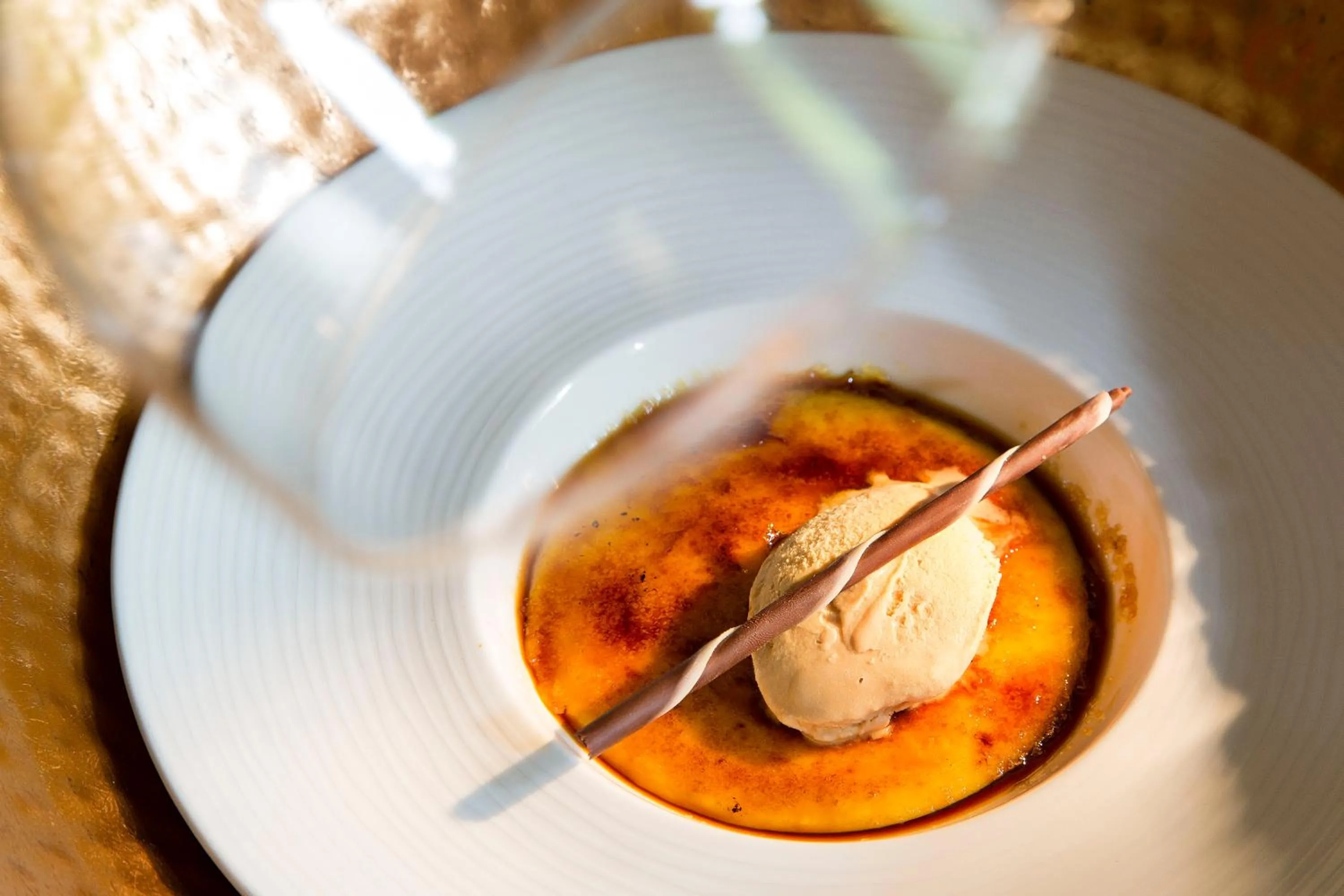 Food in Hotel De France