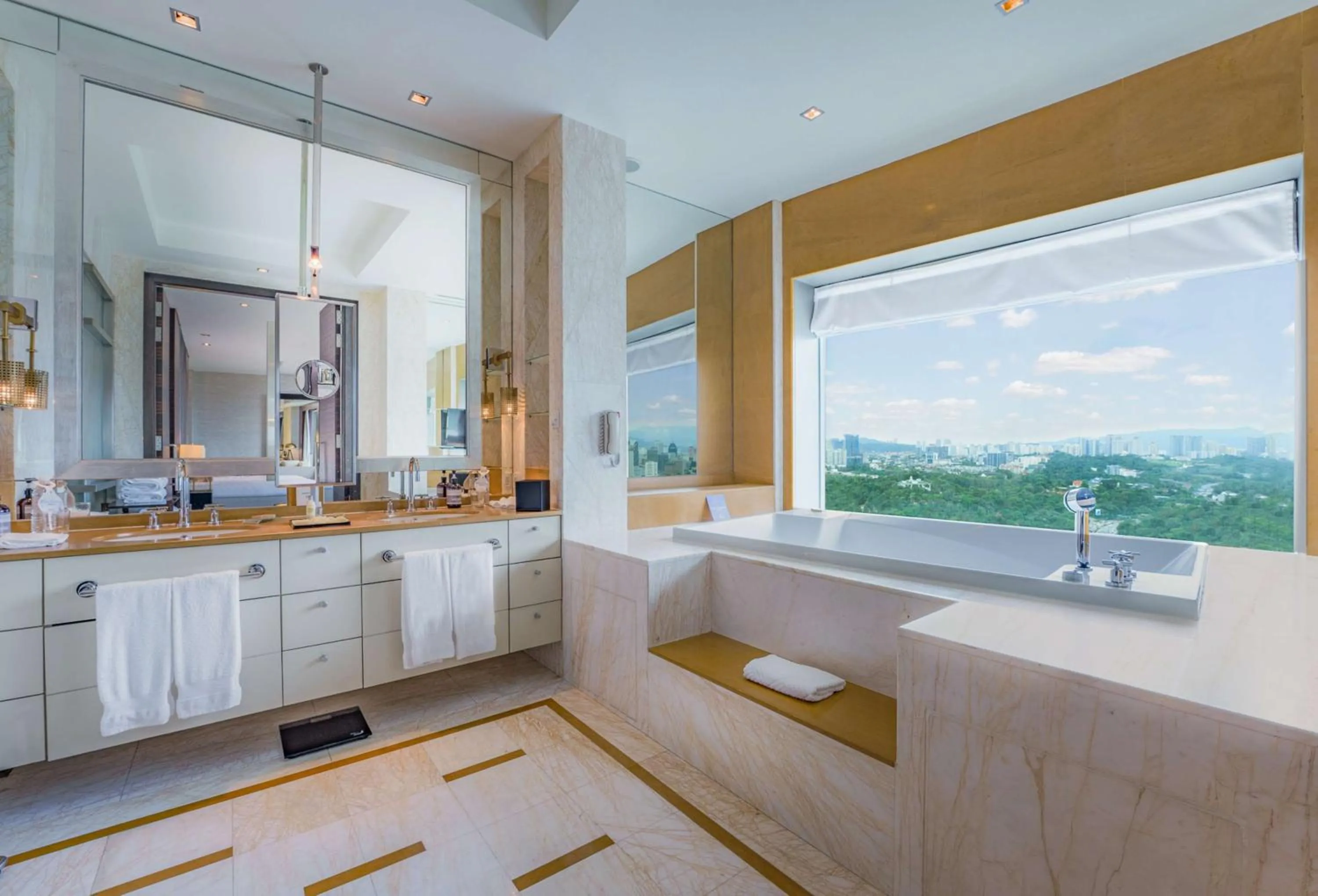 Bathroom in Hilton Kuala Lumpur