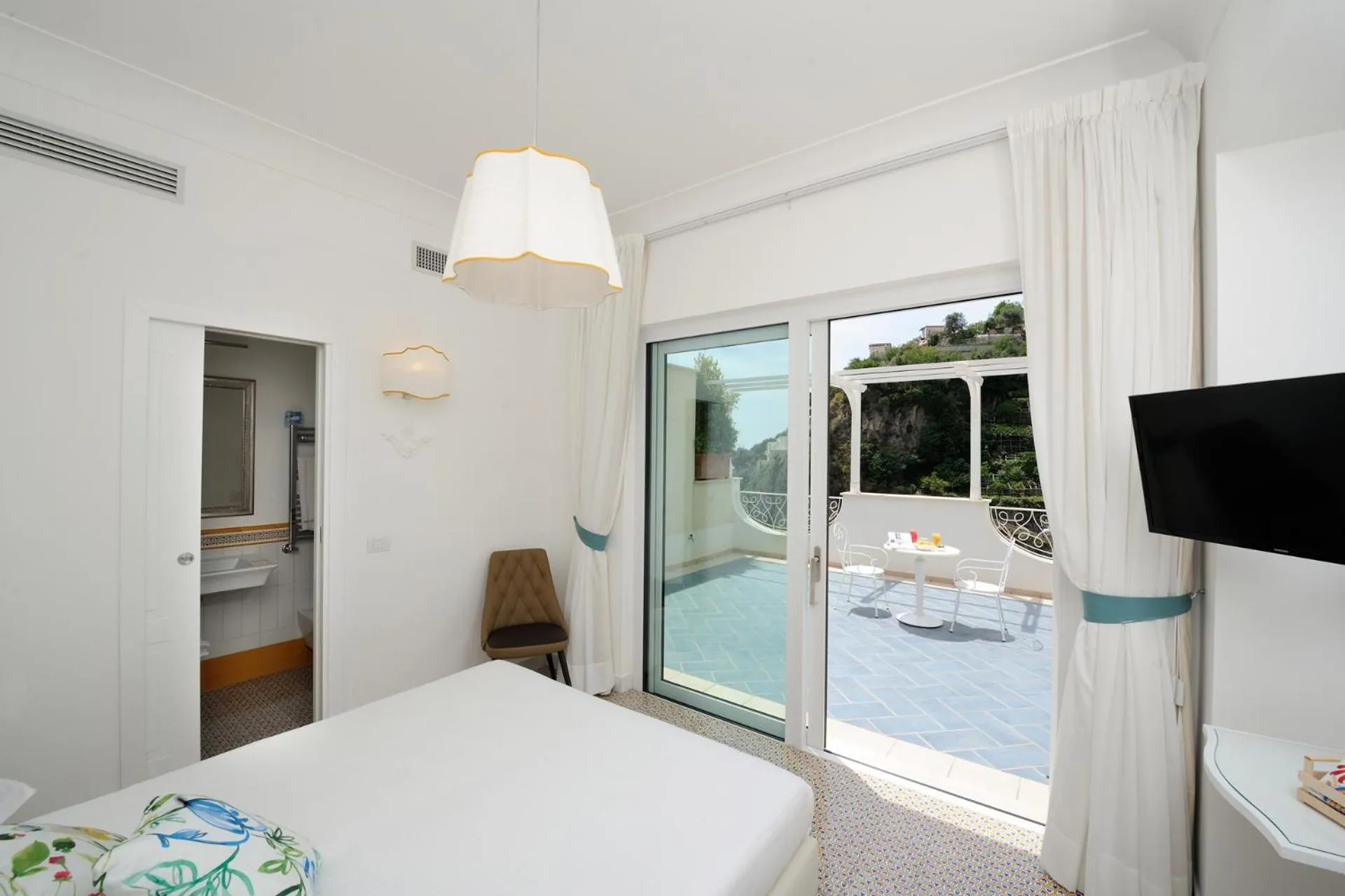 Patio in Villa Guarracino Amalfi