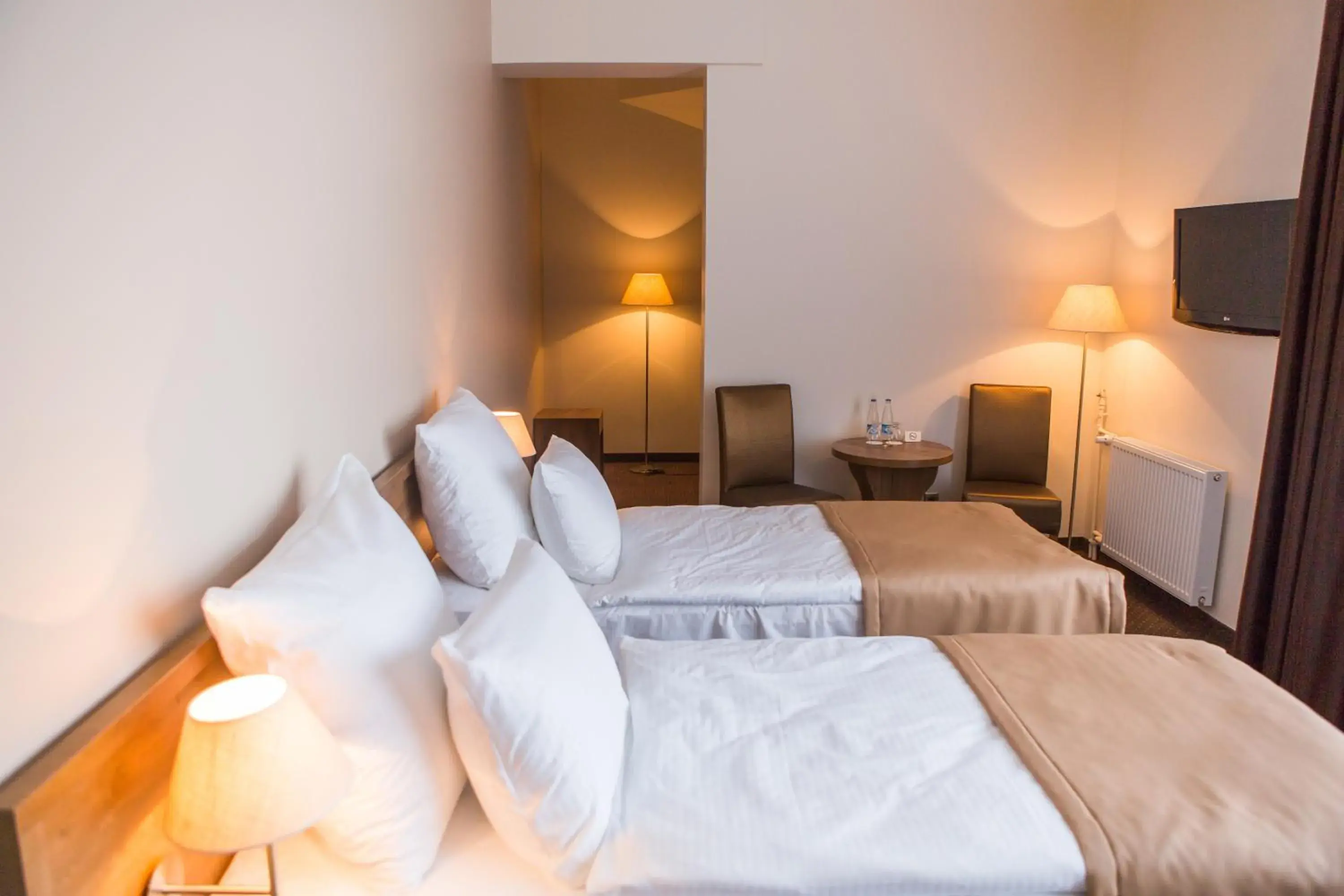 Triple Room in Hotel Gem Triple Room in Hotel Gem