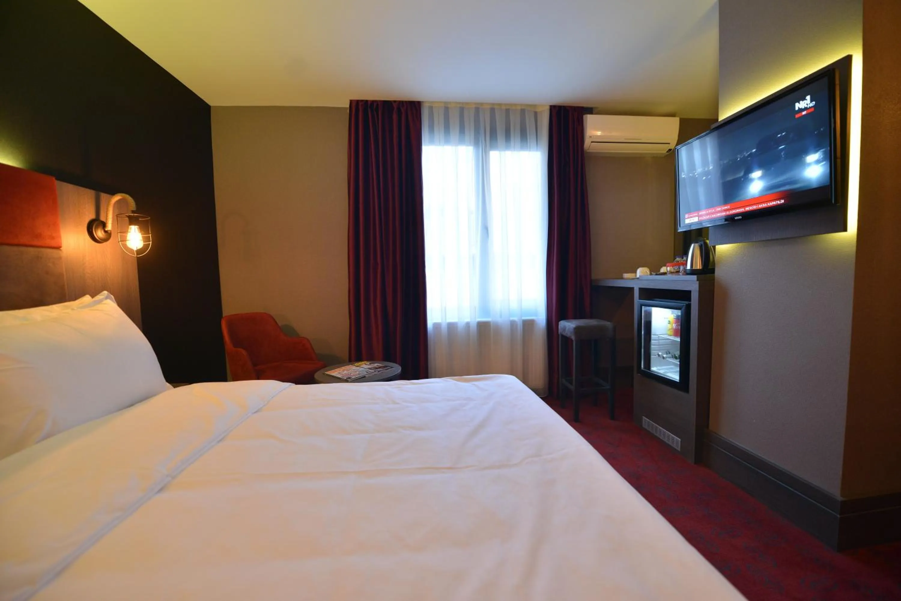 Photo of the whole room, Bed in A11 Hotel