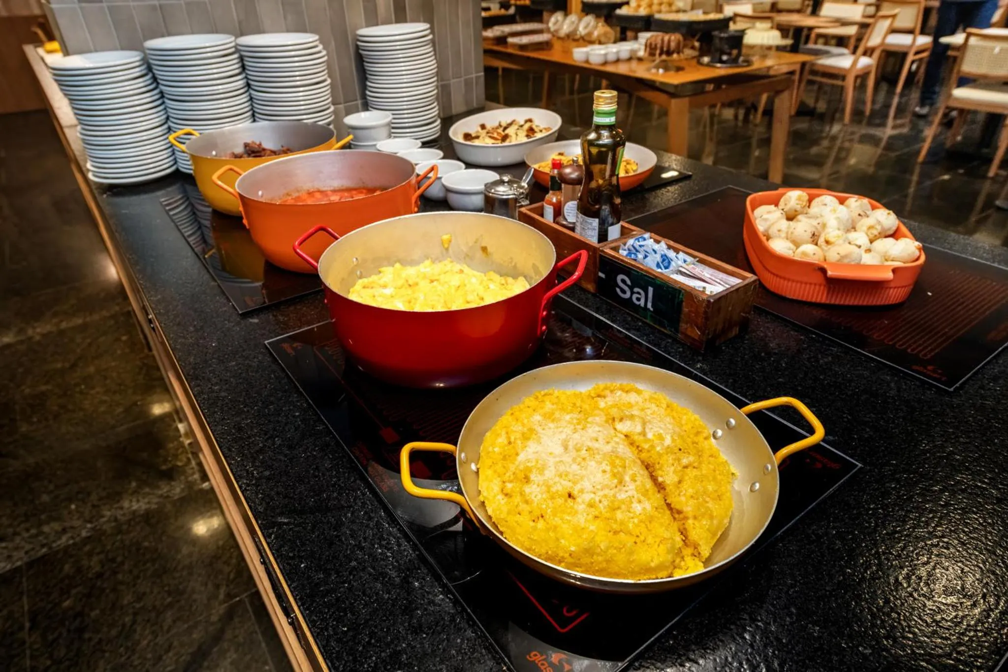 Restaurant/places to eat in Hotel Trianon Paulista