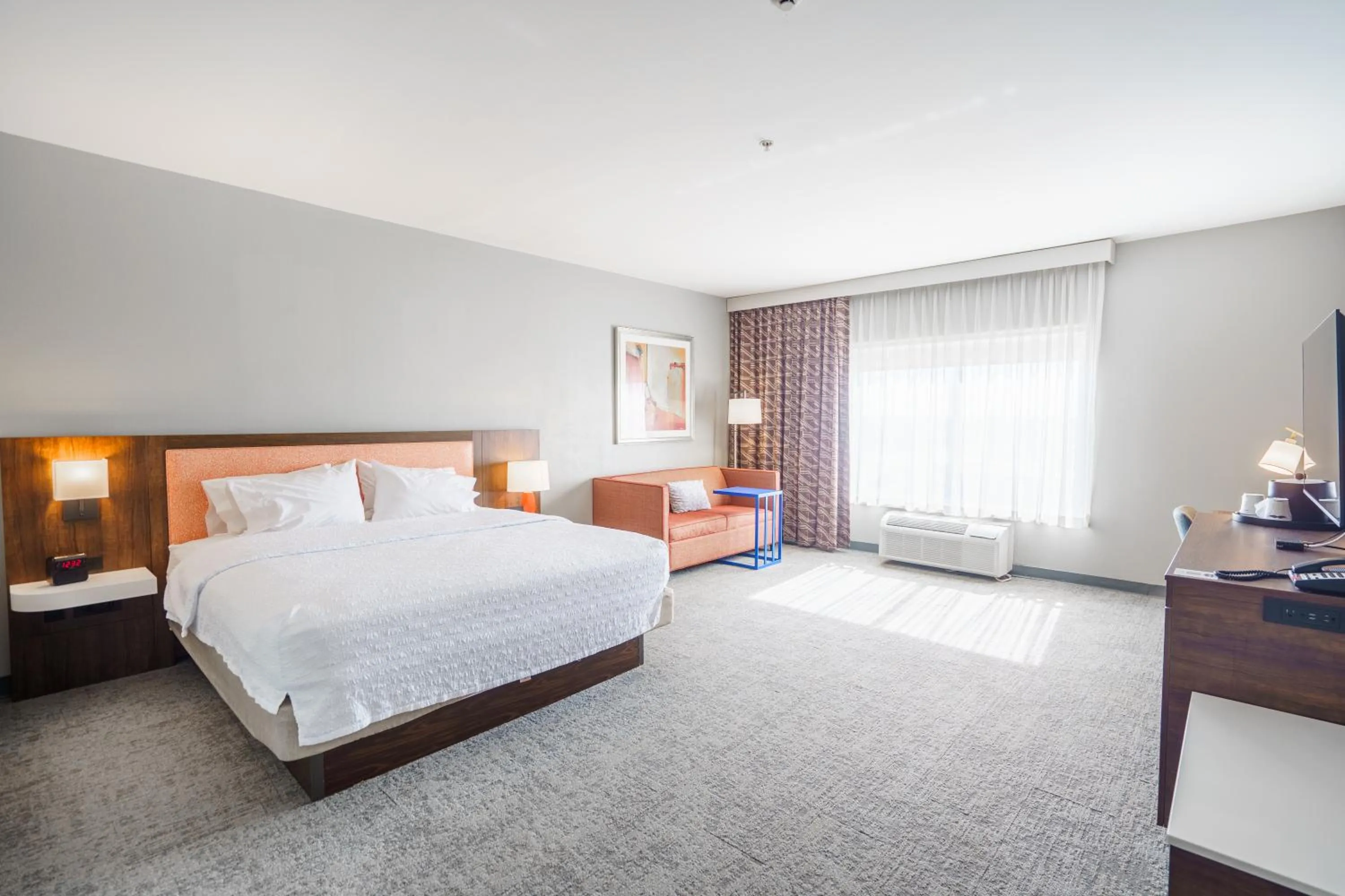 Bed in Hampton Inn & Suites Abilene I-20