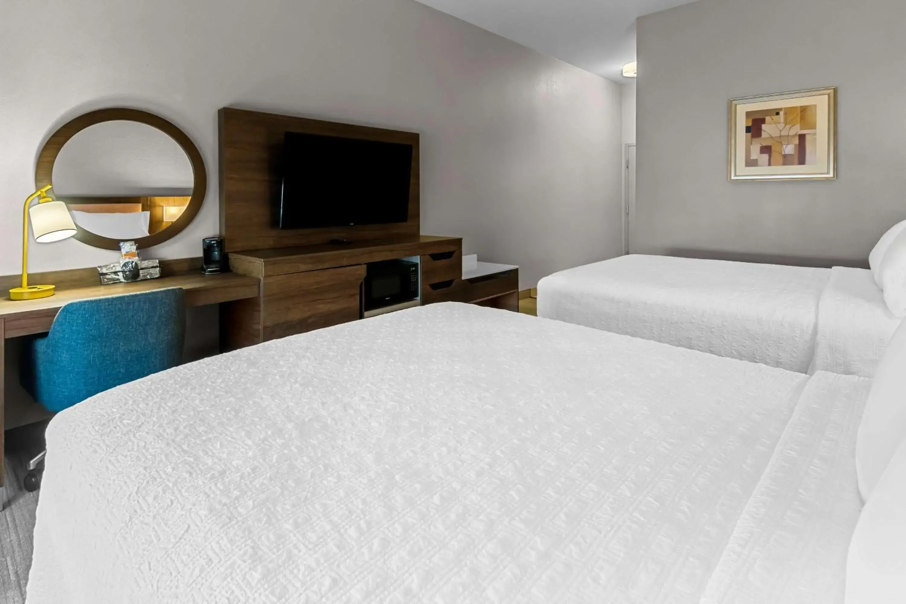 Room with Two Queen Beds - Non-Smoking in Hampton Inn & Suites Abilene I-20 Room with Two Queen Beds - Non-Smoking in Hampton Inn & Suites Abilene I-20