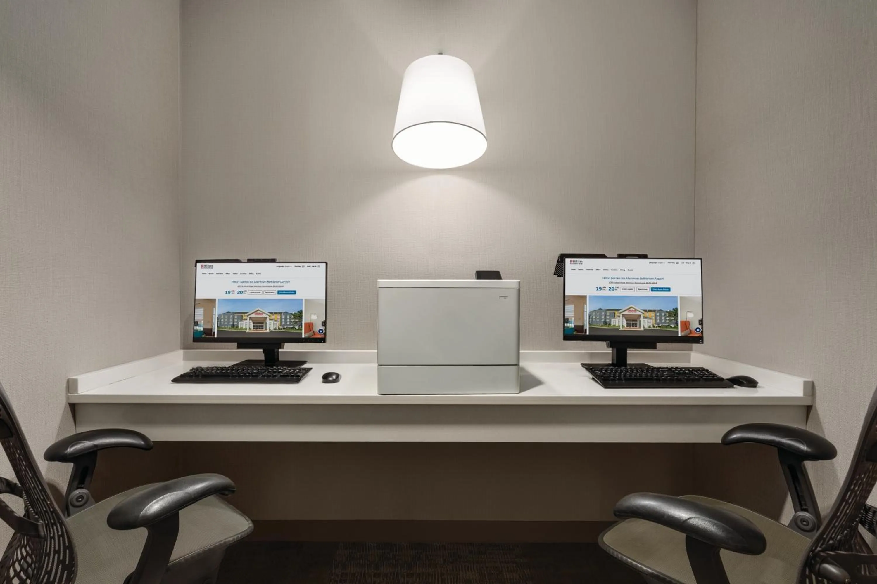 Business facilities in Hilton Garden Inn Allentown Bethlehem Airport