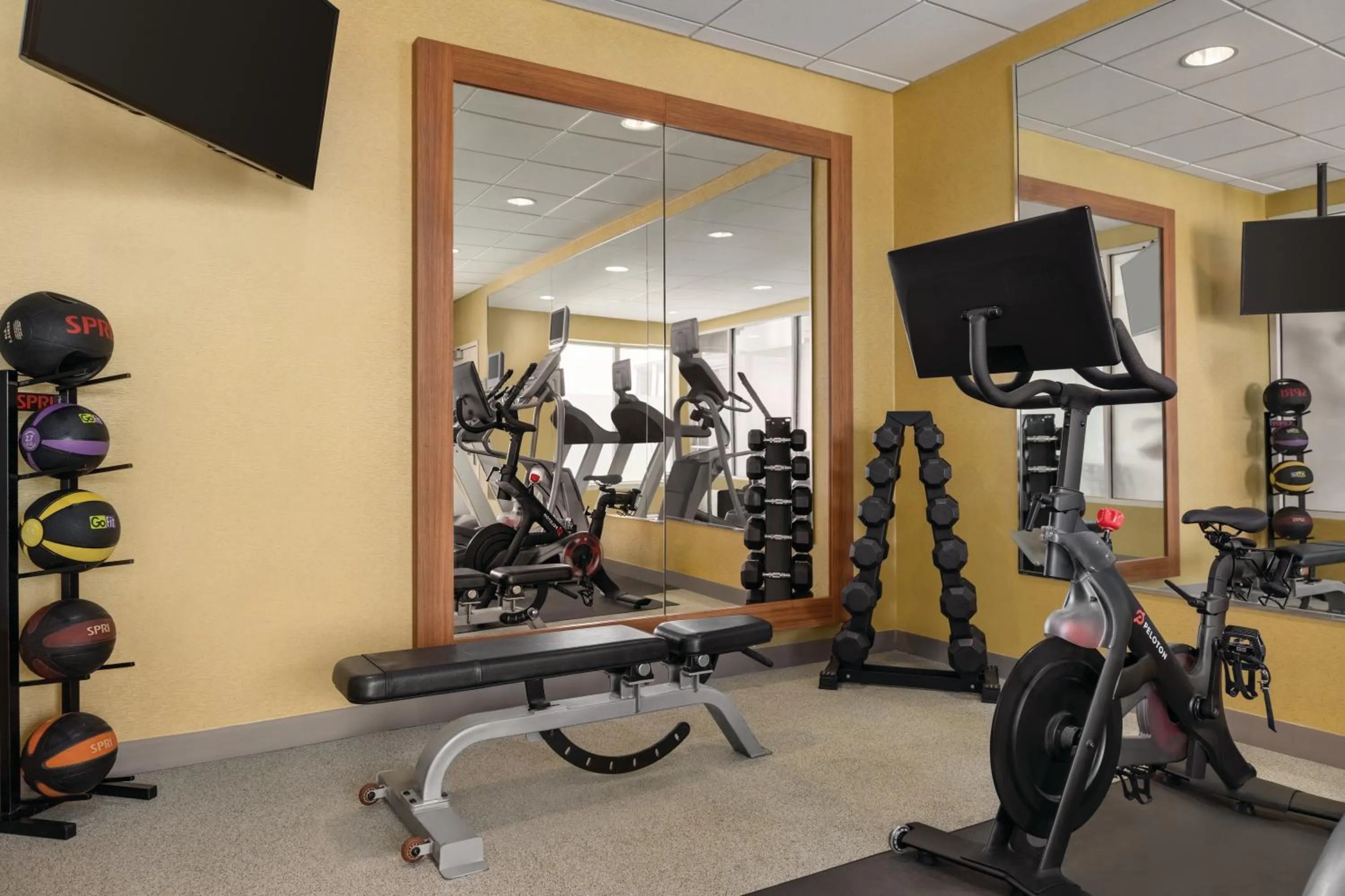 Fitness centre/facilities in Hilton Garden Inn Allentown Bethlehem Airport