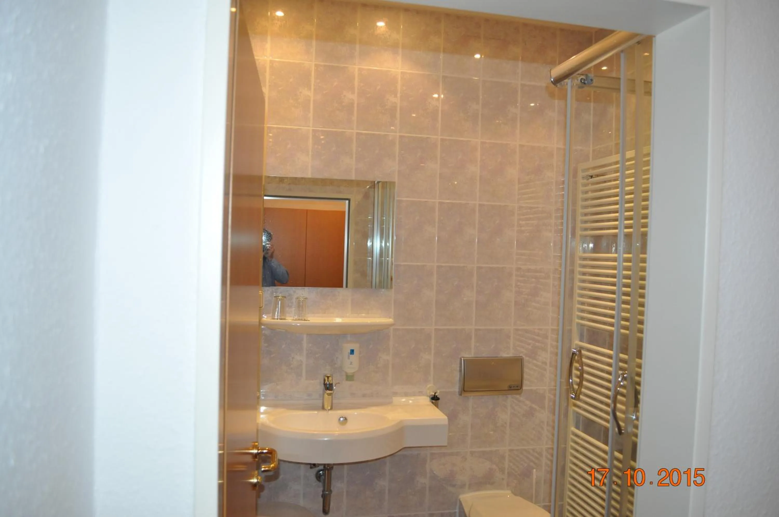 Photo of the whole room in Turmhotel Schwedt