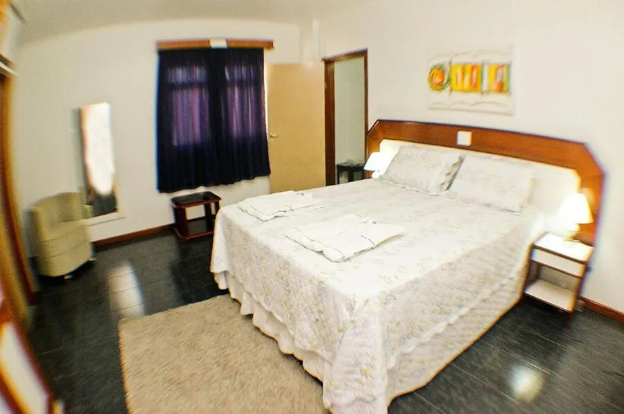 Property building, Bed in Shalako Hotel