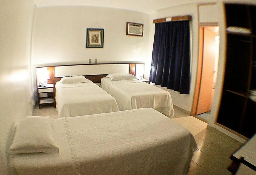 Property building, Bed in Shalako Hotel