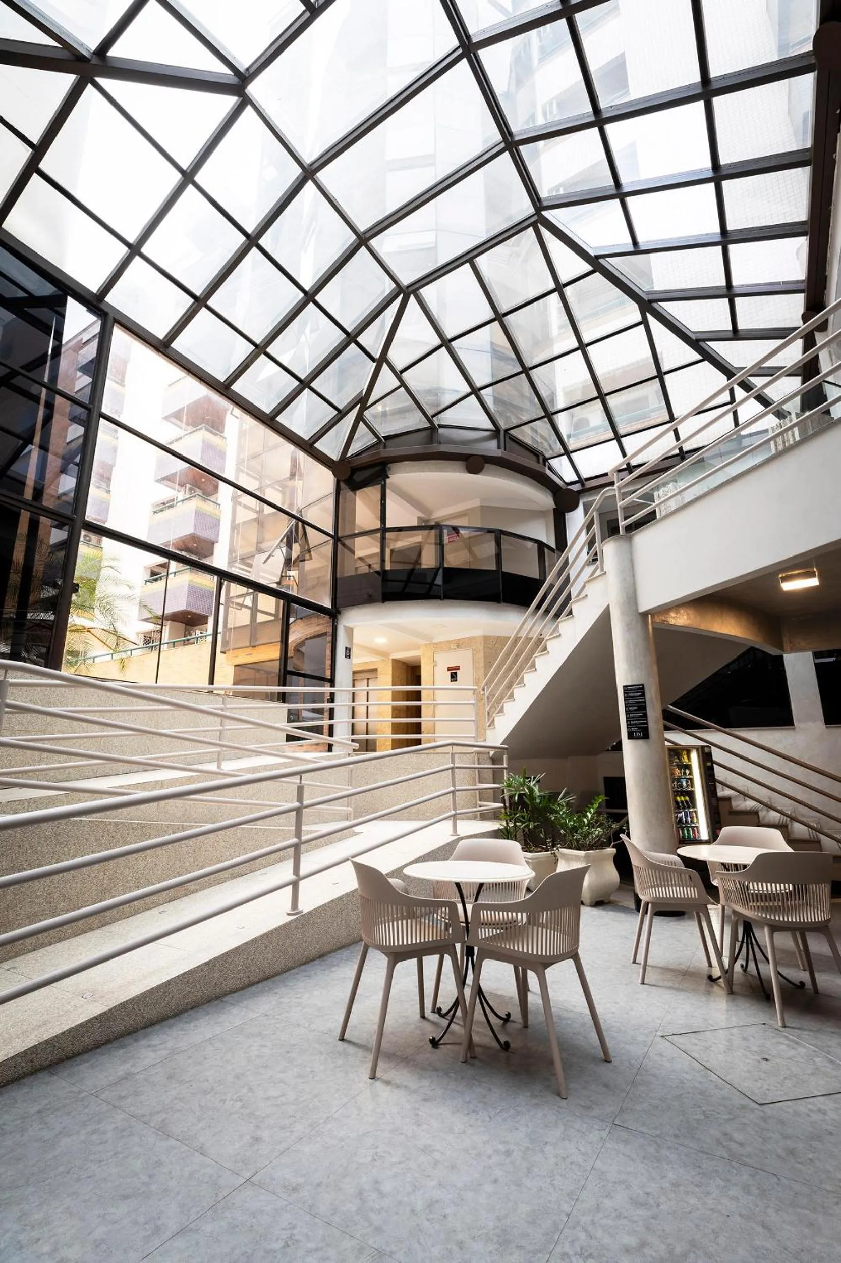 Communal lounge/ TV room in HM Hotel