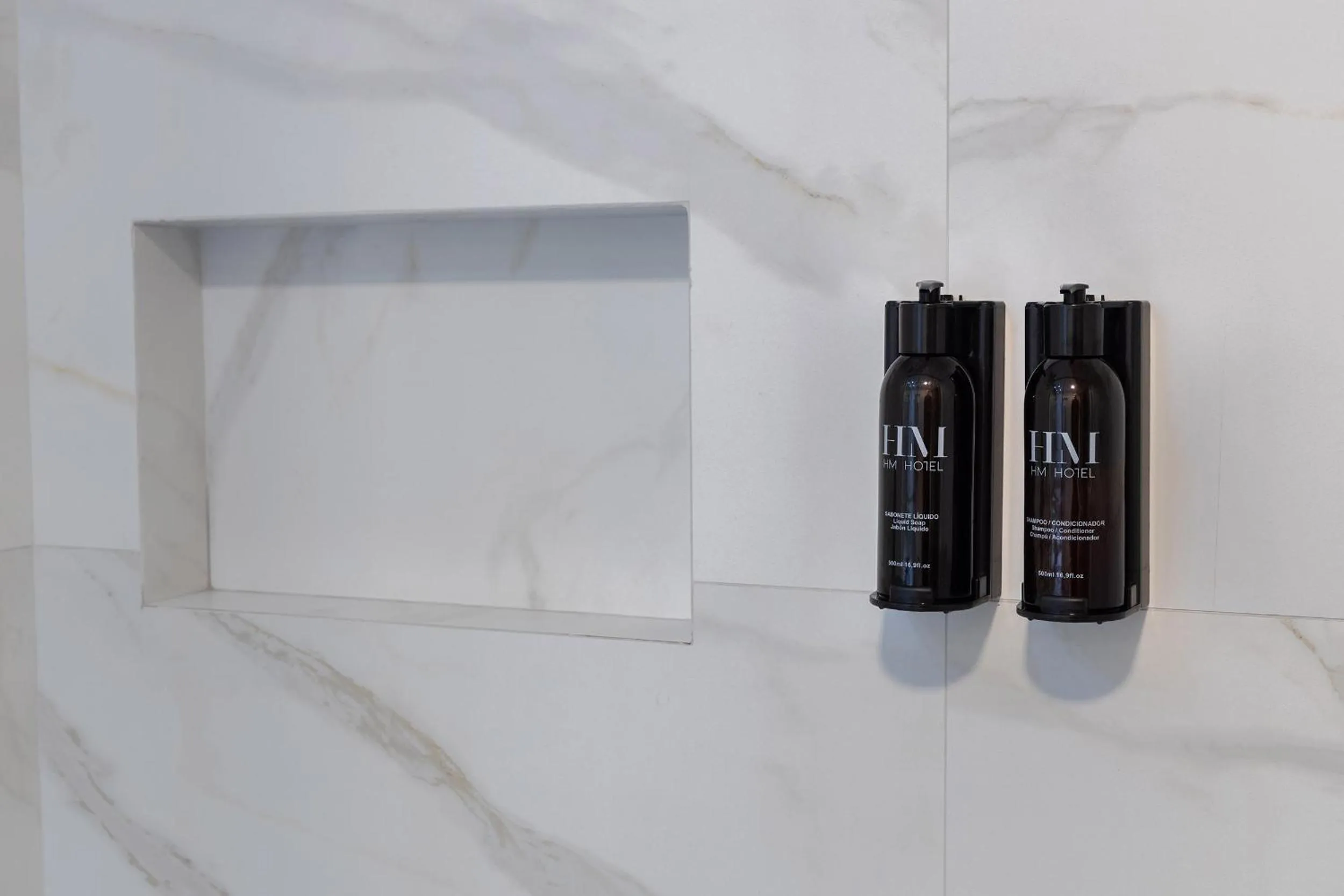 Bathroom in HM Hotel