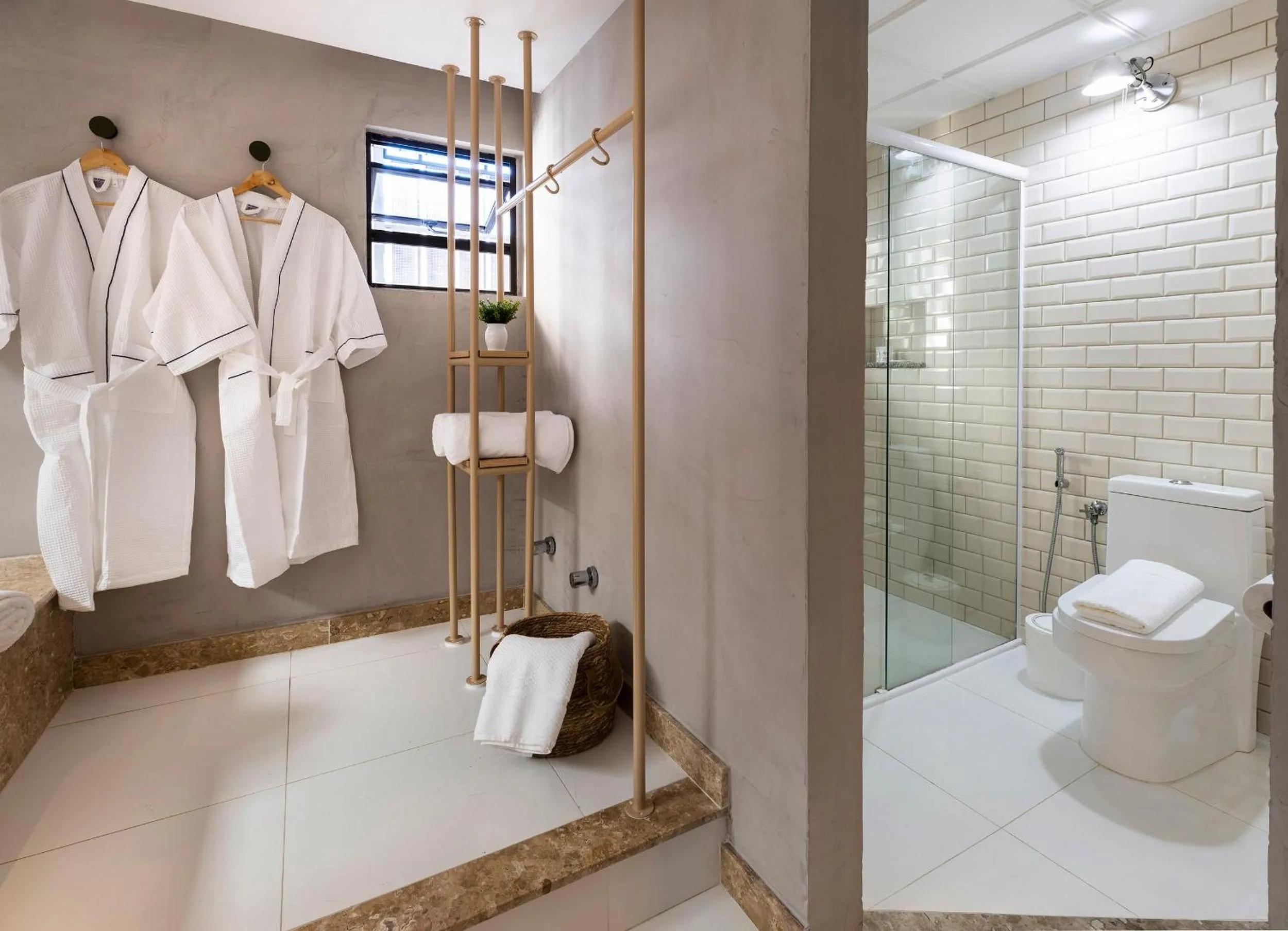 Bathroom in HM Hotel