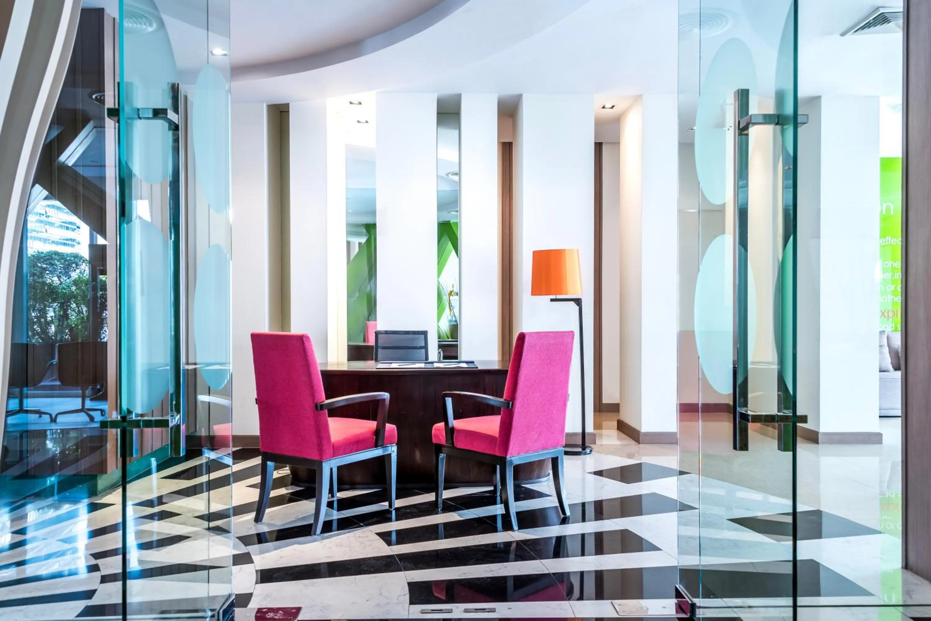 Meeting/conference room in Hilton Garden Inn Bangkok Silom