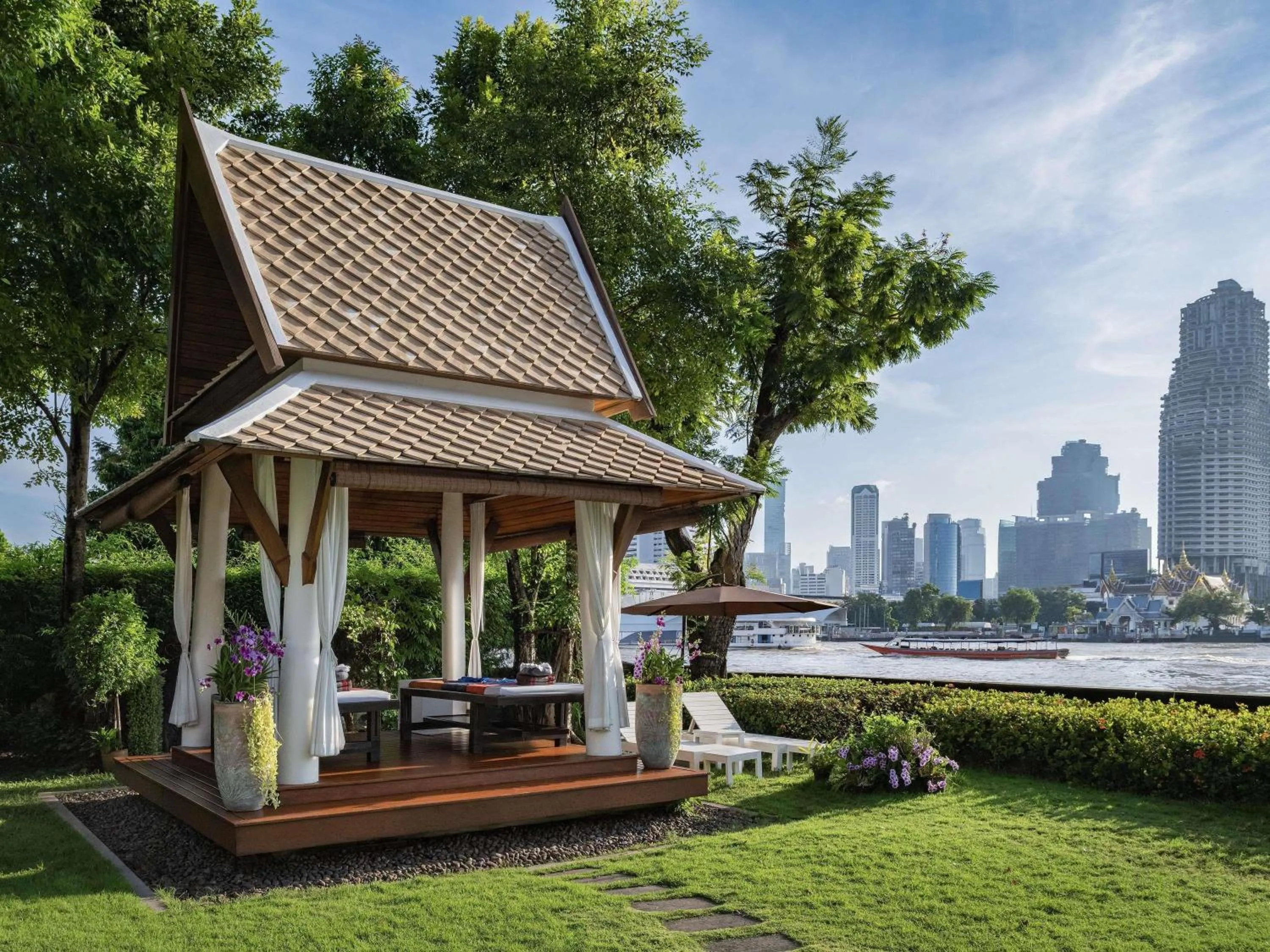 Spa and wellness centre/facilities in Ibis Bangkok Riverside