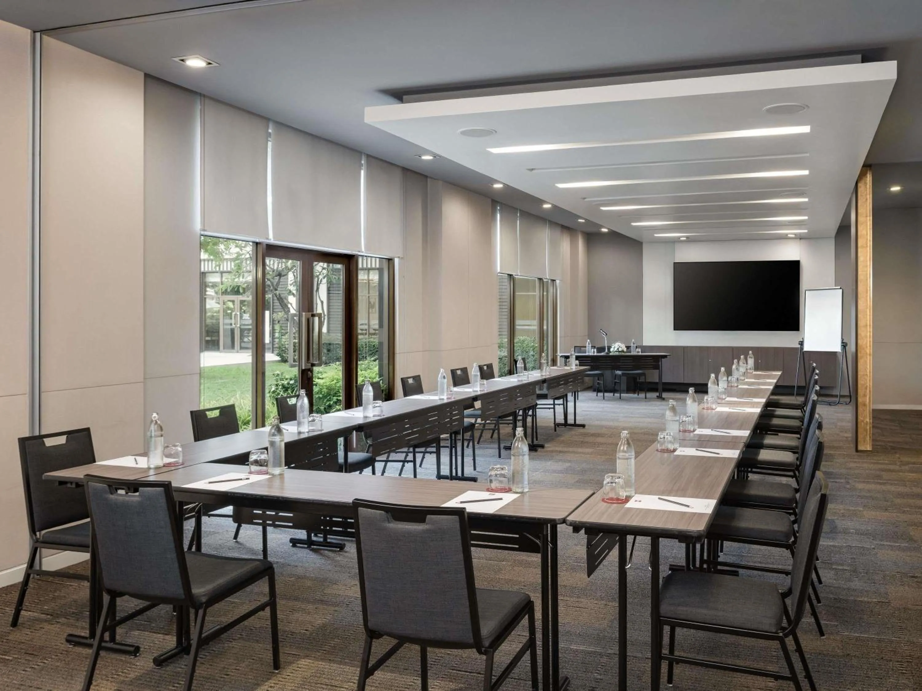 Meeting/conference room in Ibis Bangkok Riverside