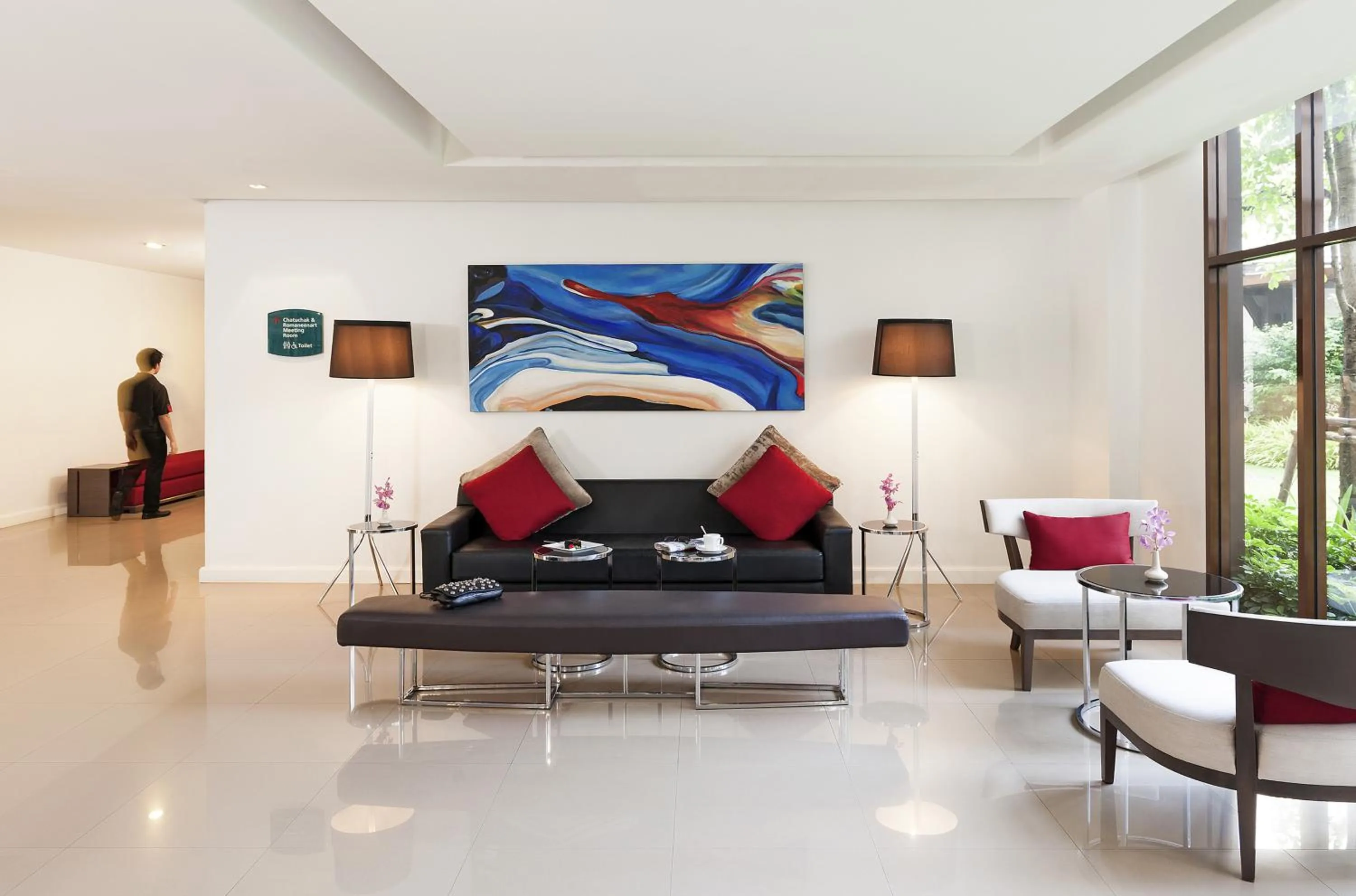 Lobby or reception in Ibis Bangkok Riverside