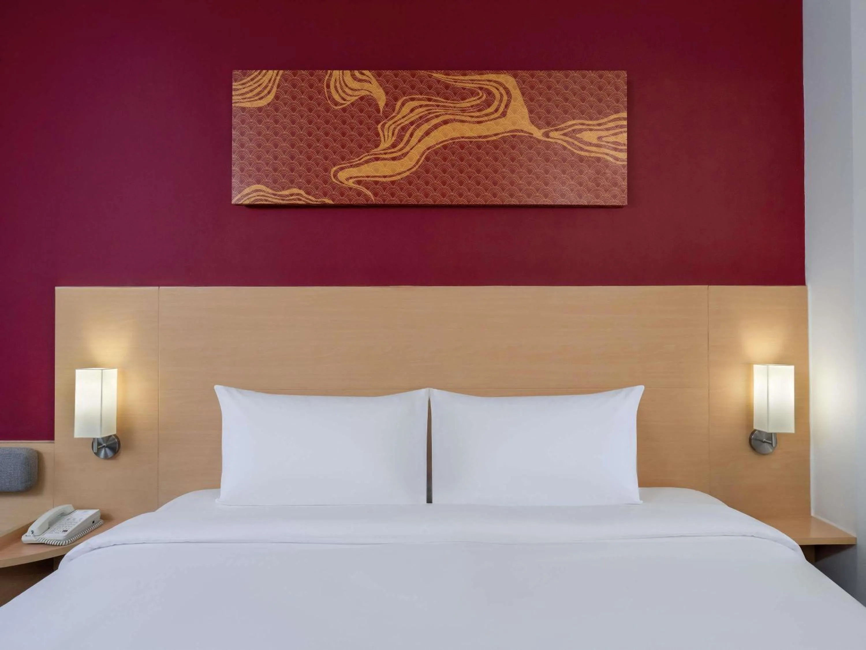 Bedroom, Bed in Ibis Bangkok Riverside