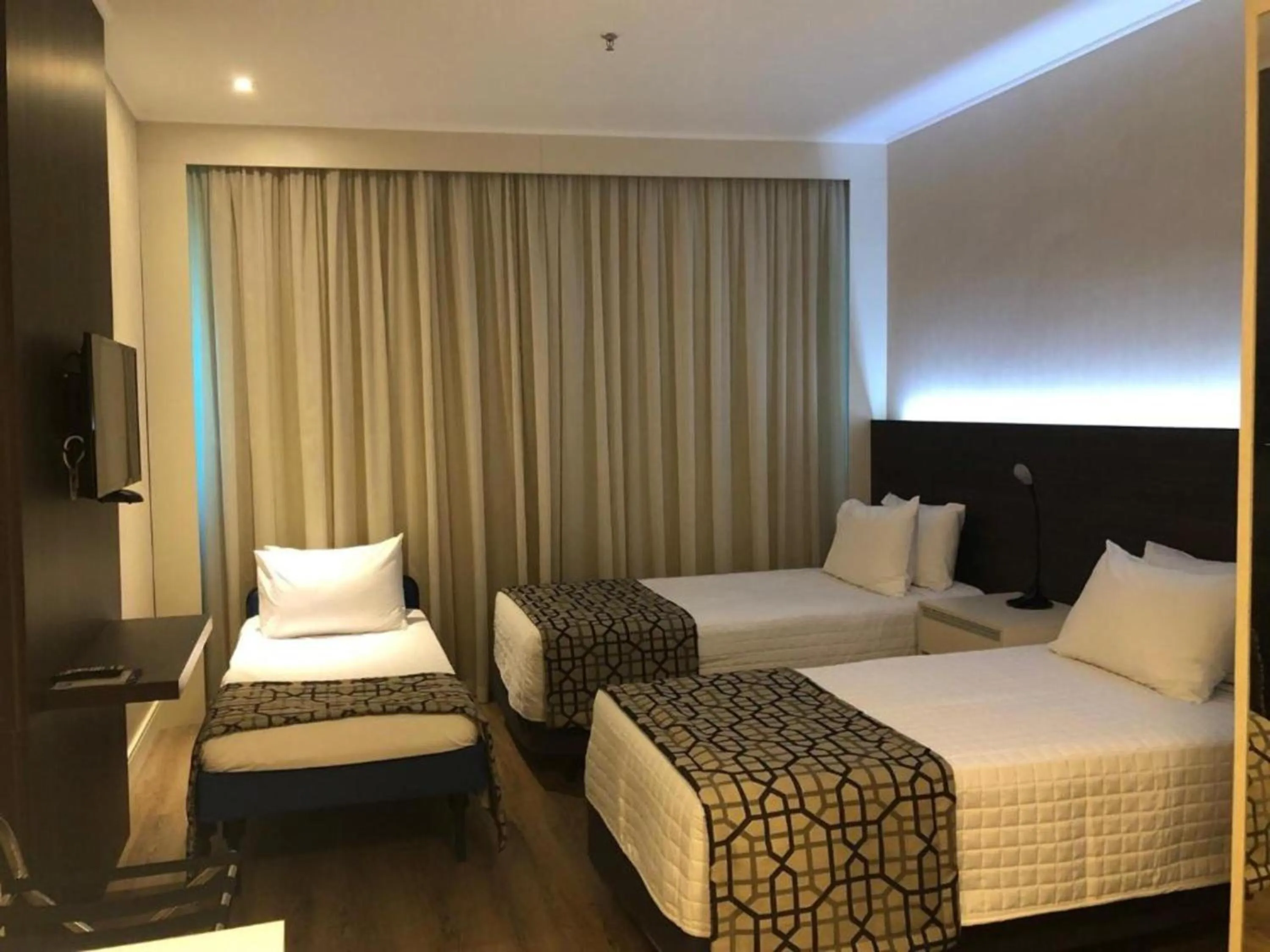 Bedroom, Bed in Transamerica Executive Taboao Morumbi