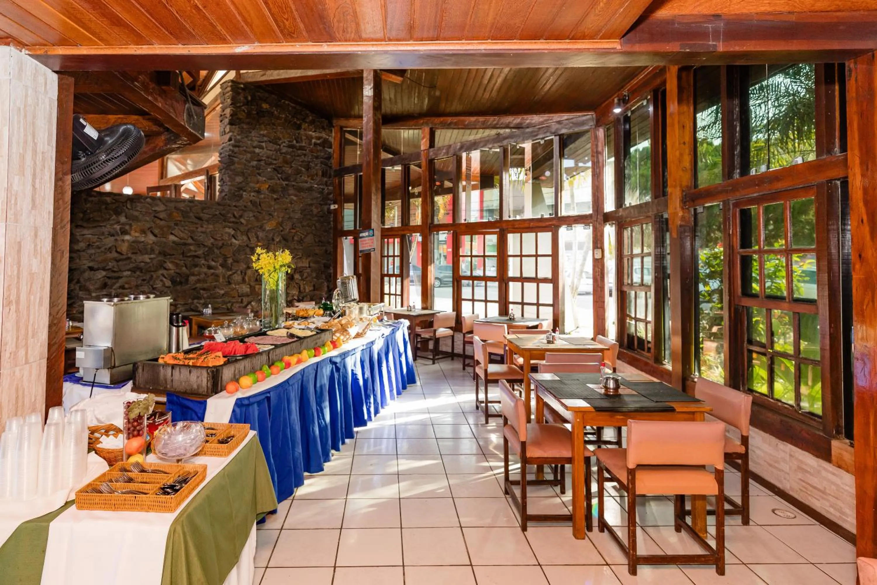 Breakfast in Hotel Adriattico