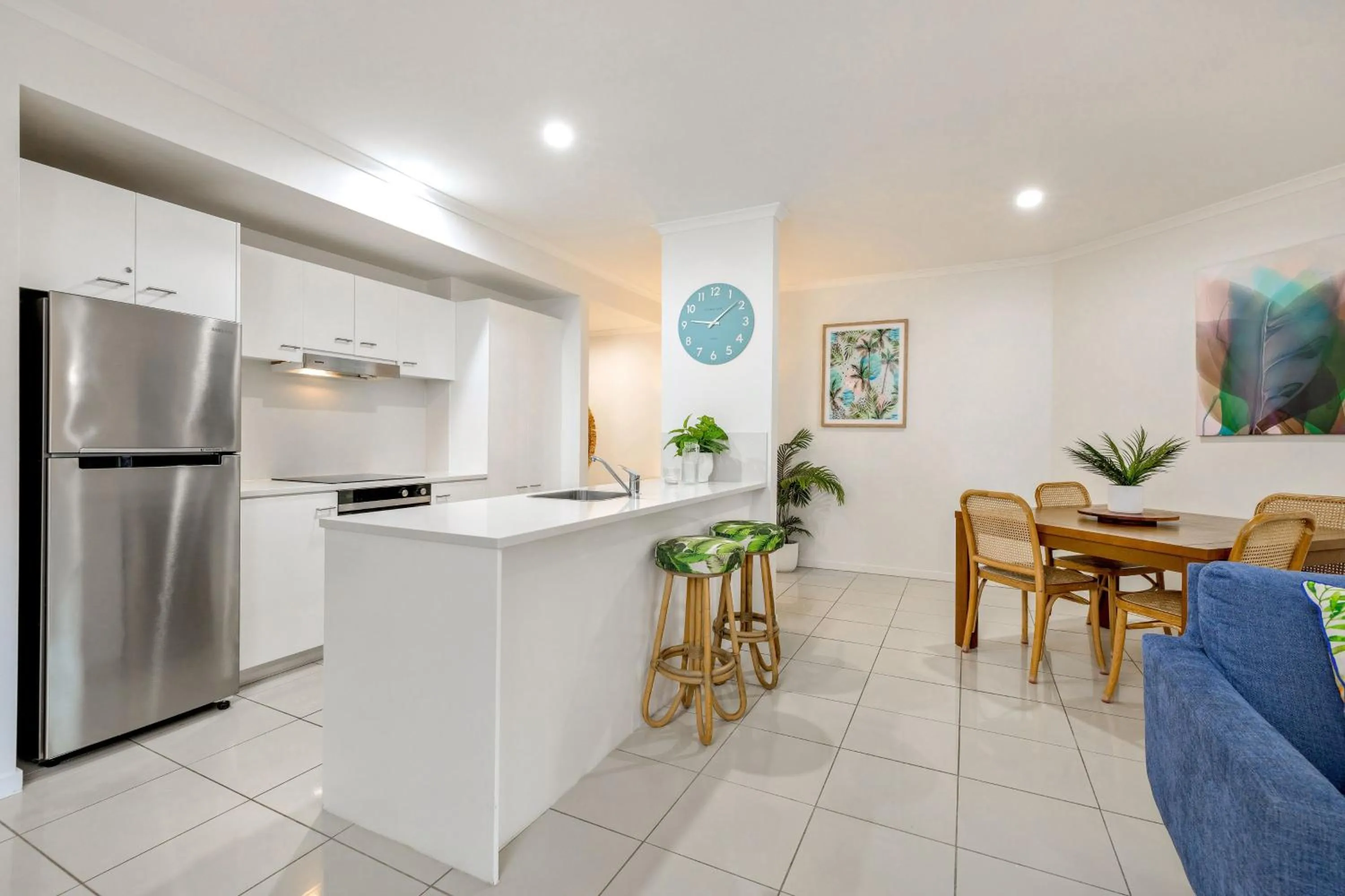 Kitchen or kitchenette in Mantra Amphora