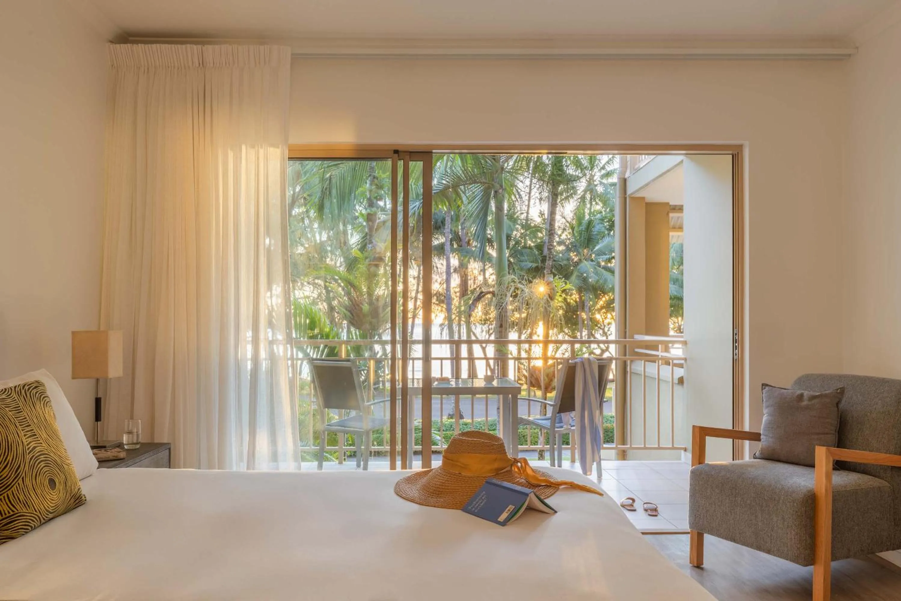 Bedroom, Bed in Mantra Amphora