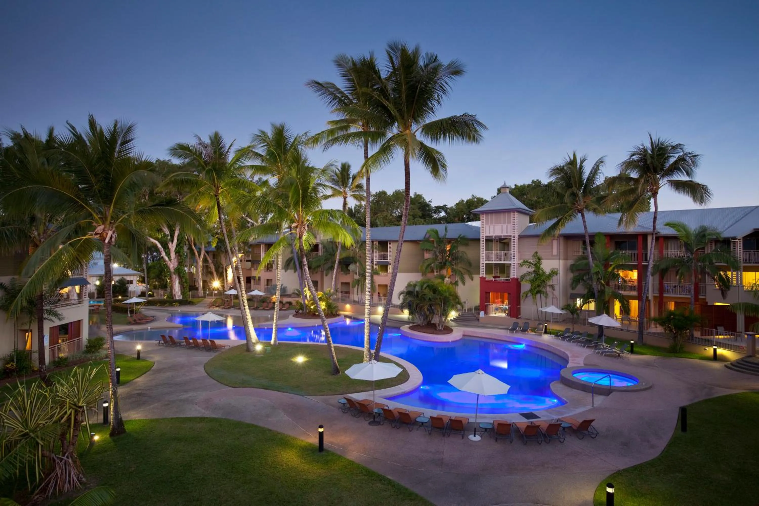 Swimming pool in Mantra Amphora