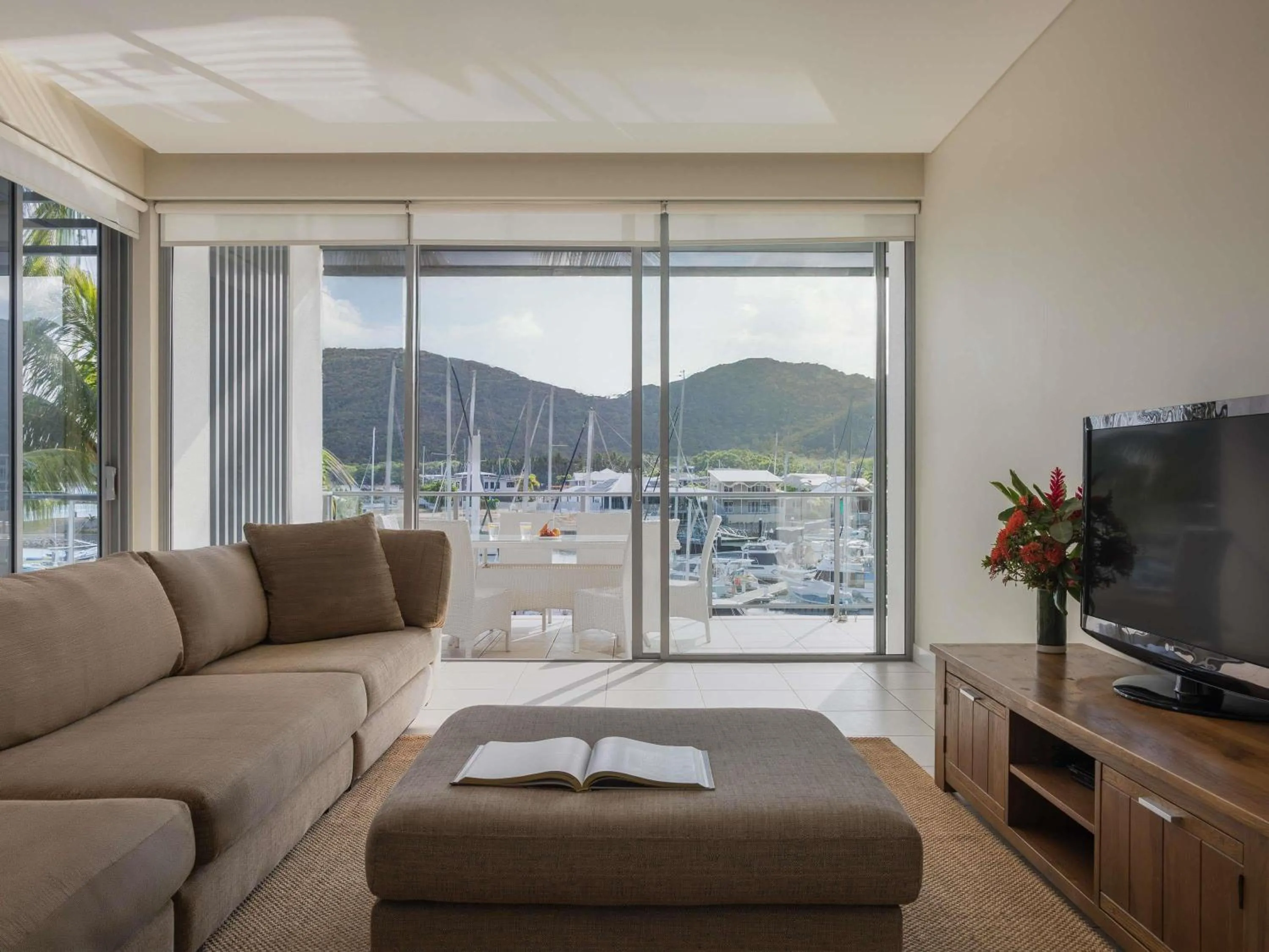 Bedroom in Peppers Blue on Blue