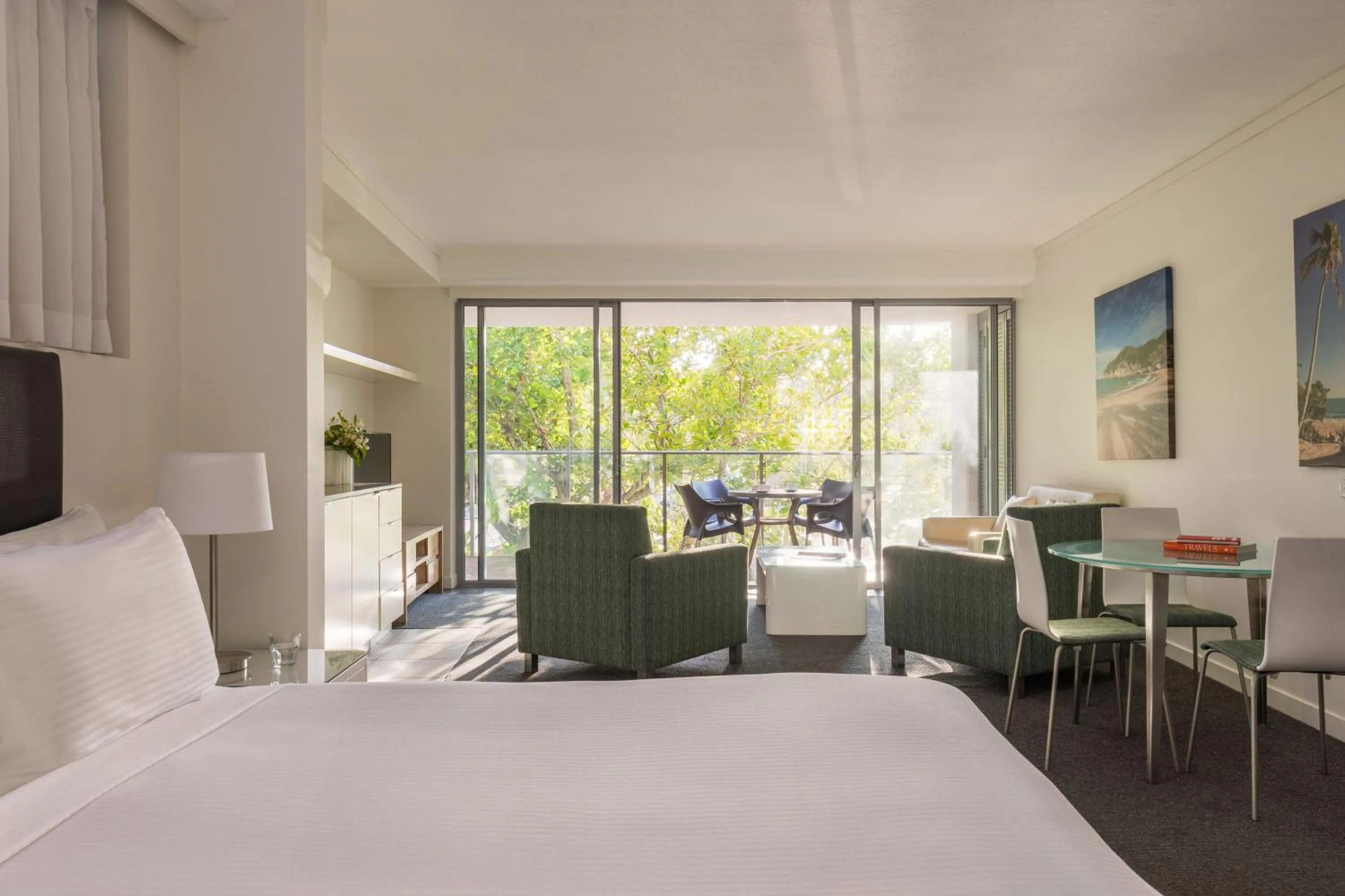 Living room, Bed in Peppers Blue on Blue