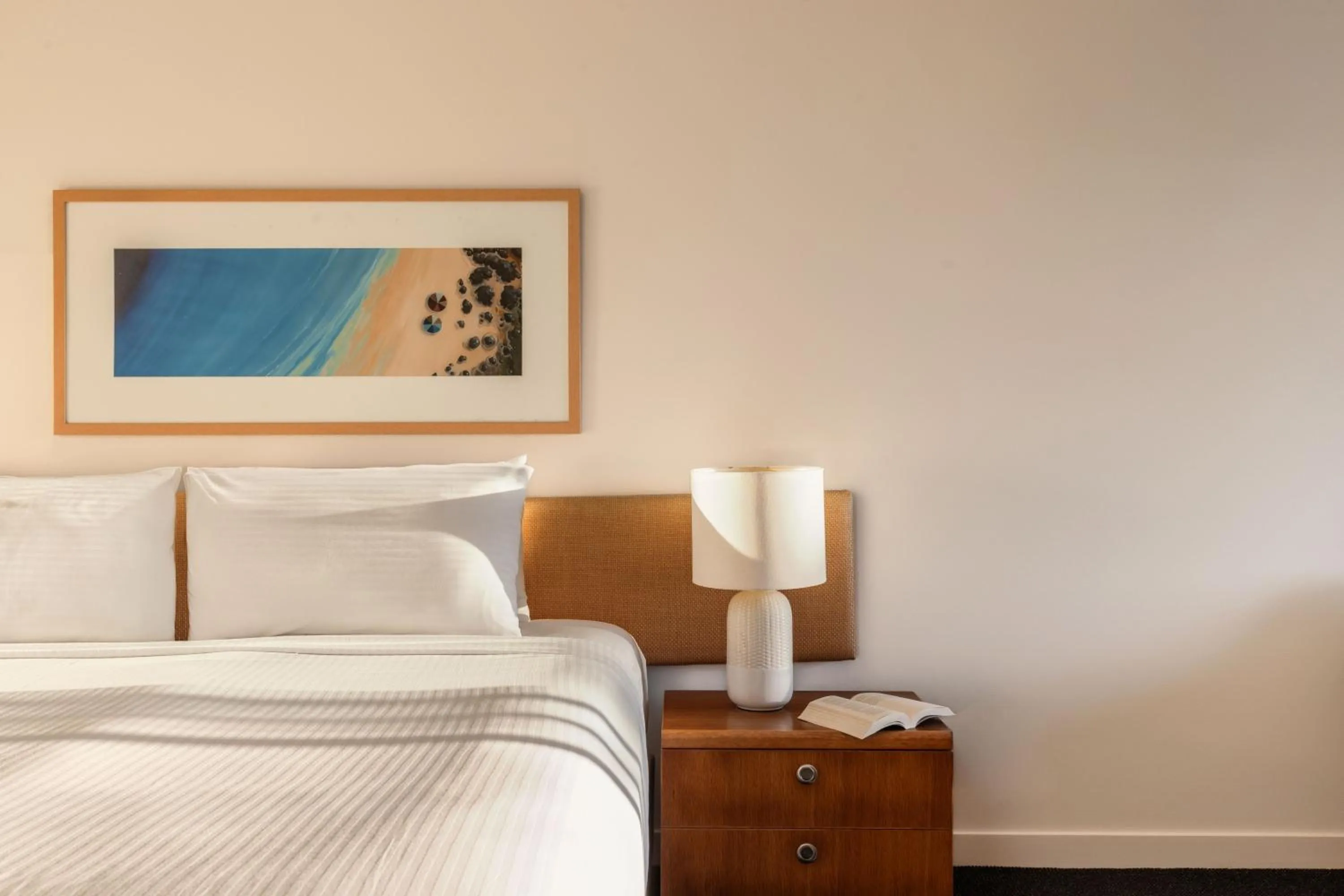 Bed in Peppers Blue on Blue