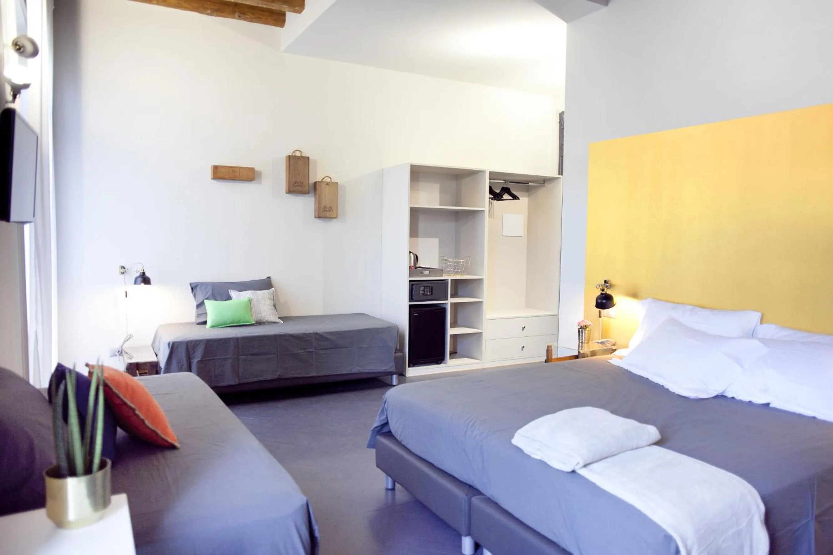 Photo of the whole room, Bed in Pepita Lodge