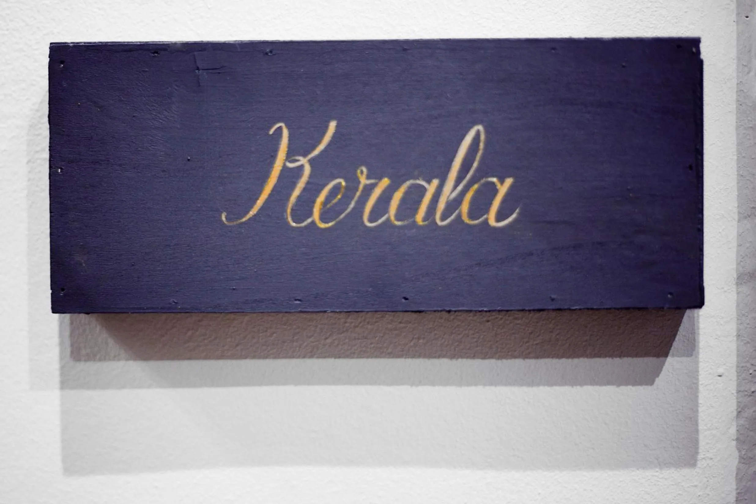 Decorative detail in Pepita Lodge