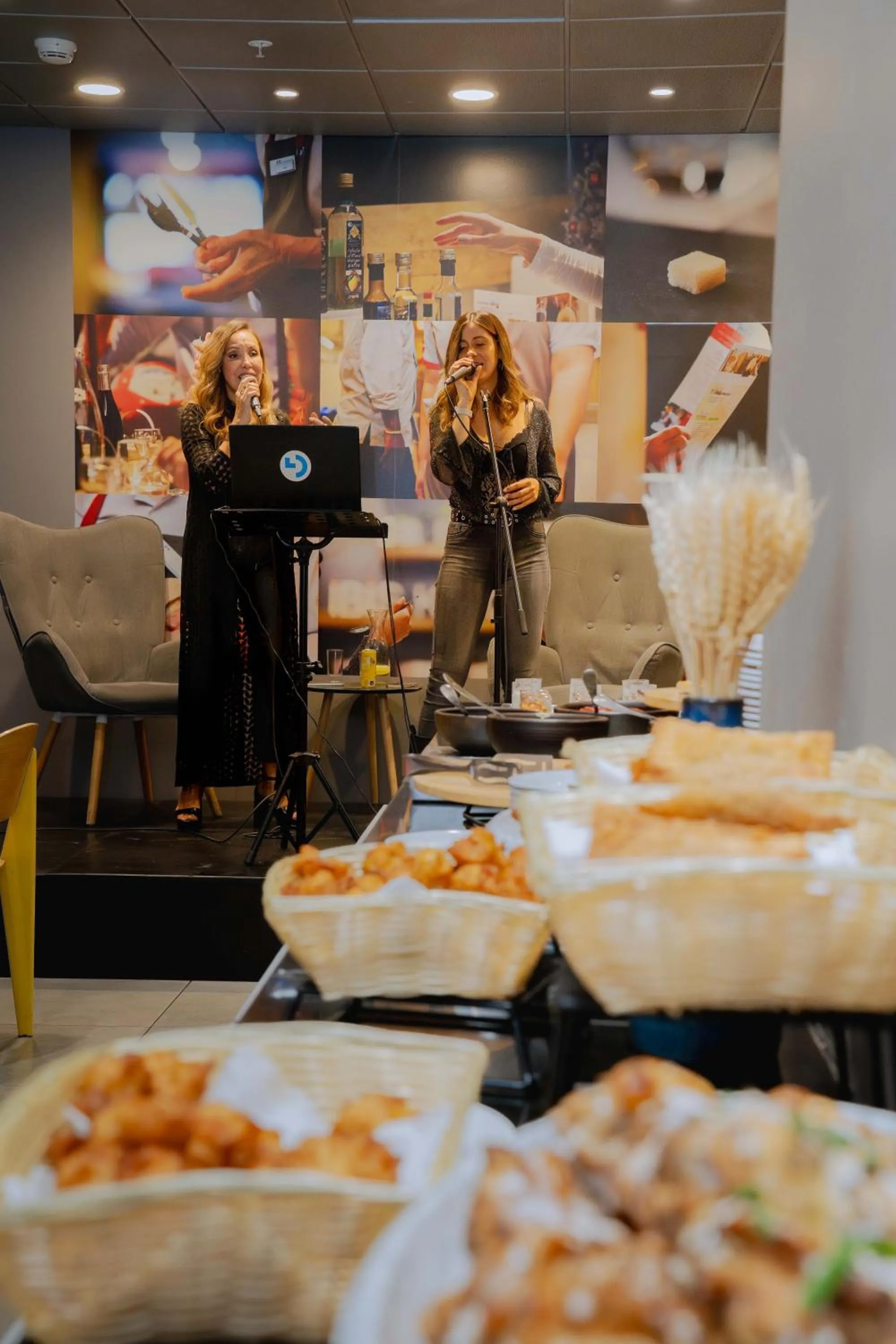 Restaurant/places to eat in ibis Copiapo