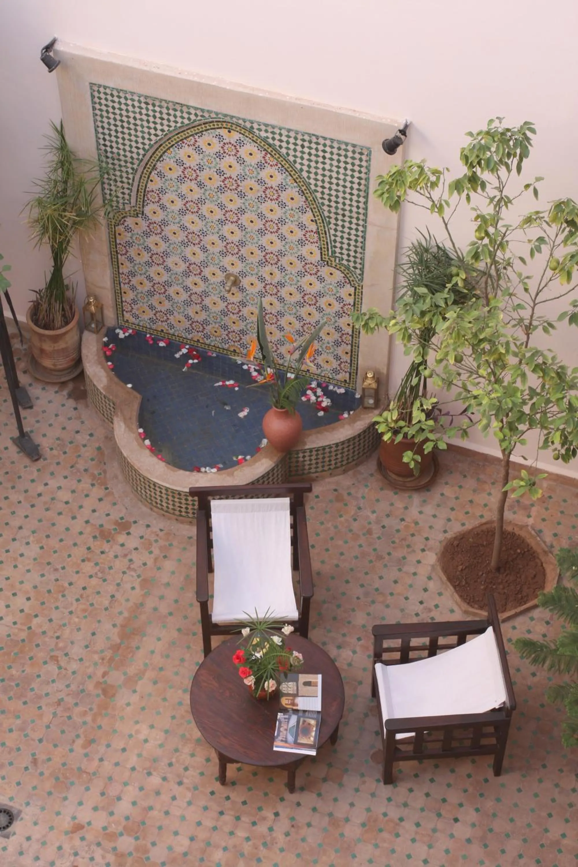 Restaurant/places to eat in Riad Cannelle