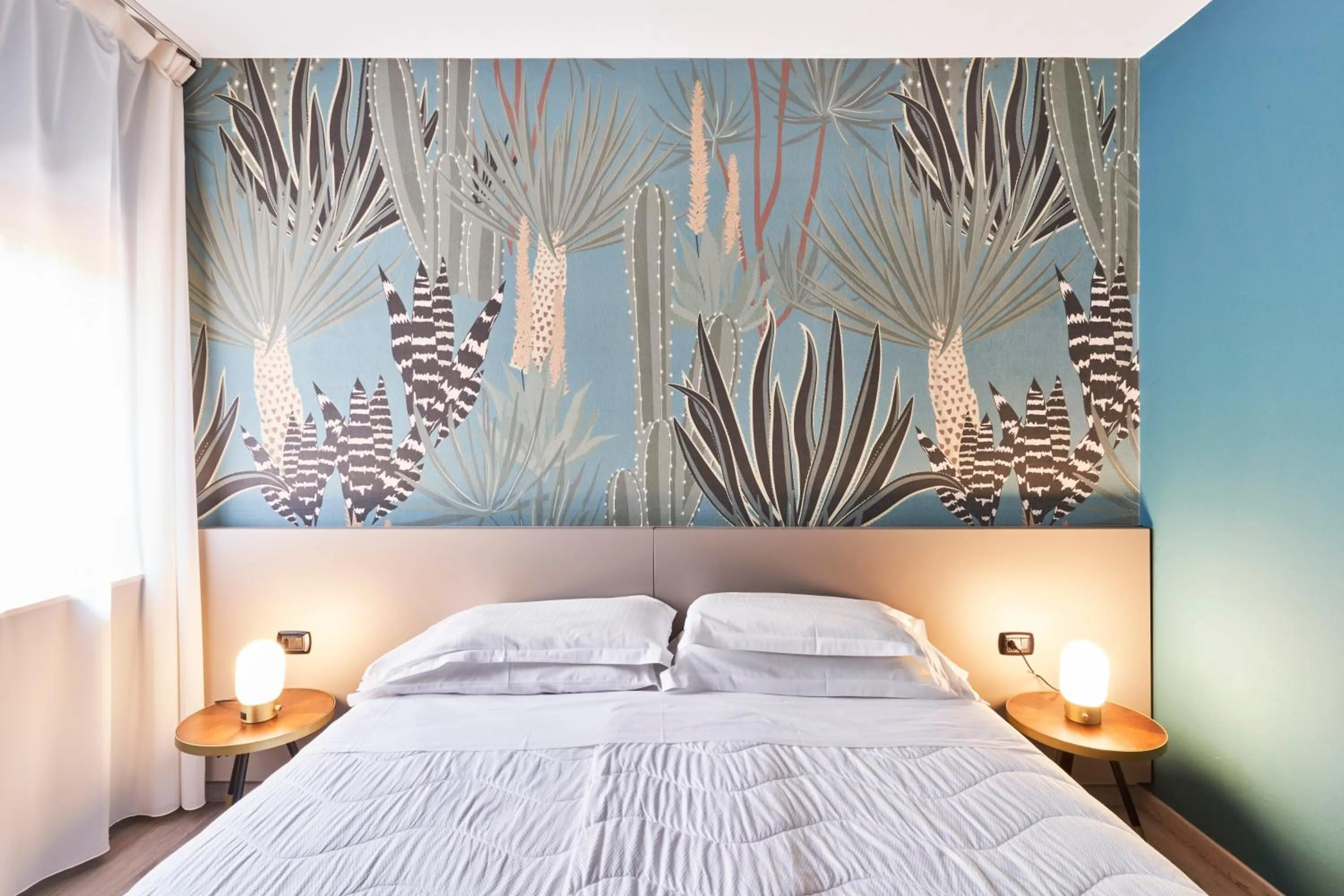 Bed in Hotel Astoria