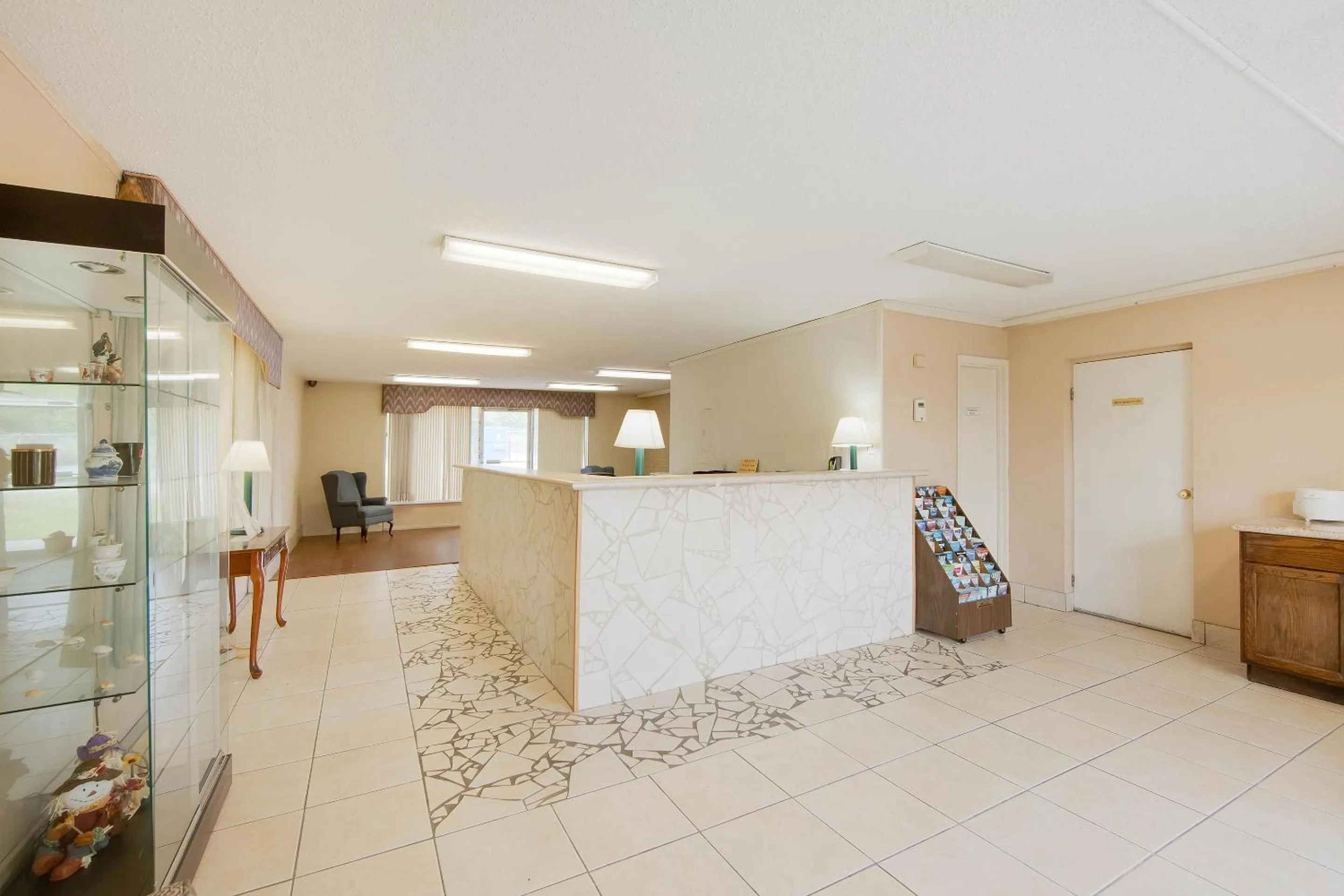 Lobby or reception in OYO Hotel Doswell Kings Dominion