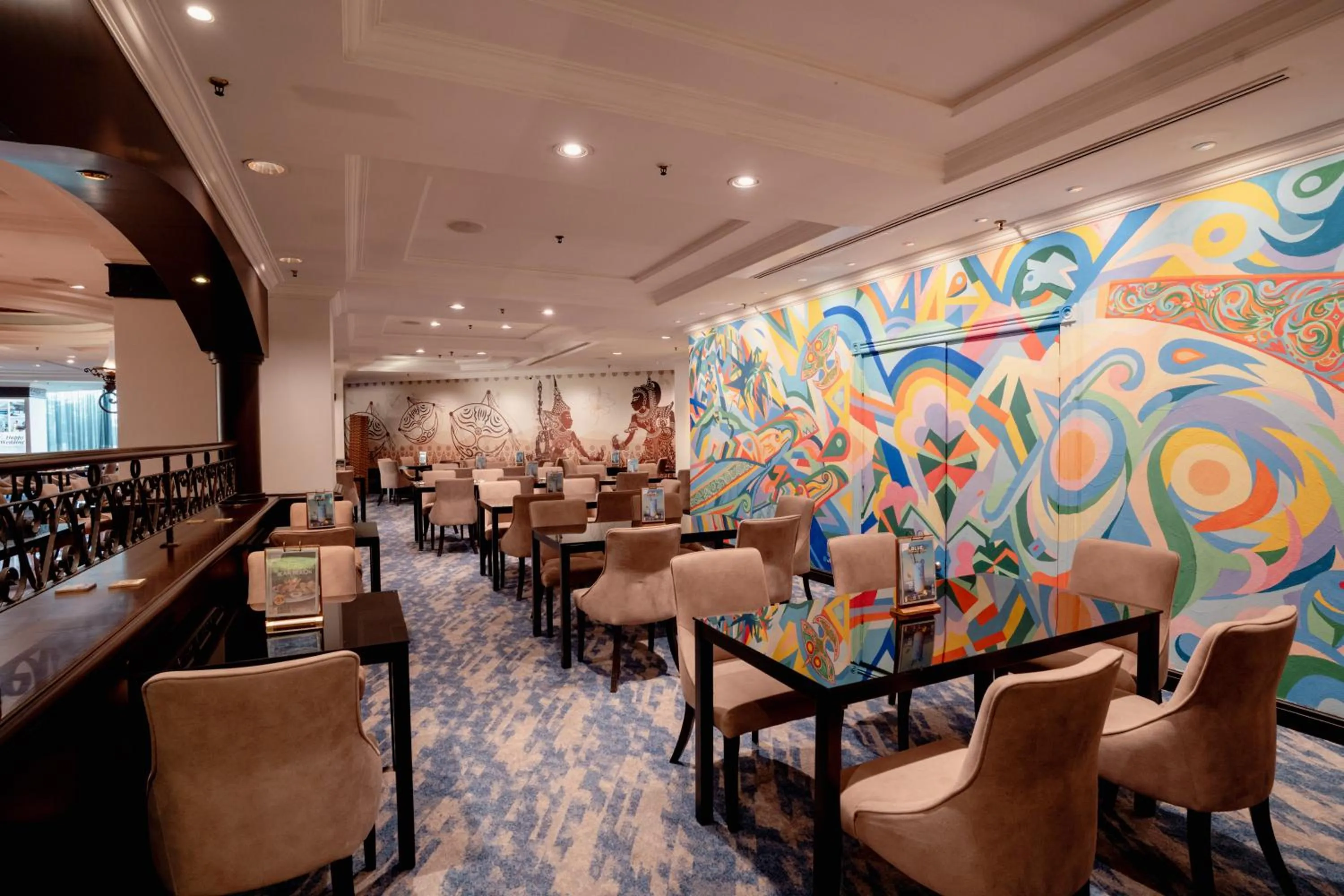 Restaurant/places to eat in Renai Hotel Kota Bharu