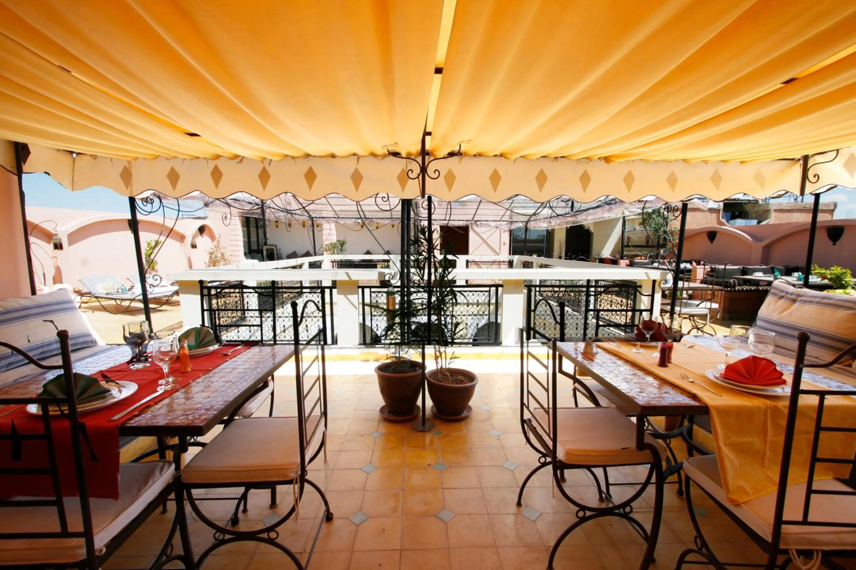 Restaurant/places to eat in Riad Léna & Spa