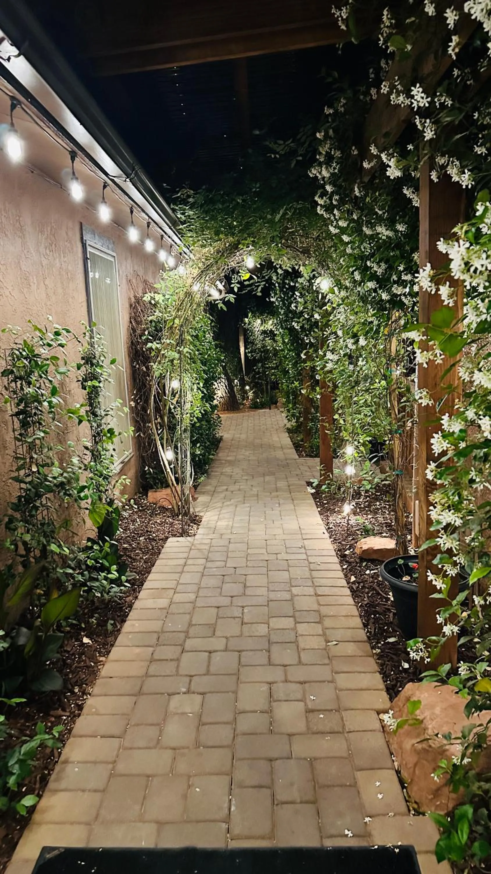 Lantern Light Inn - Romantic Getaway